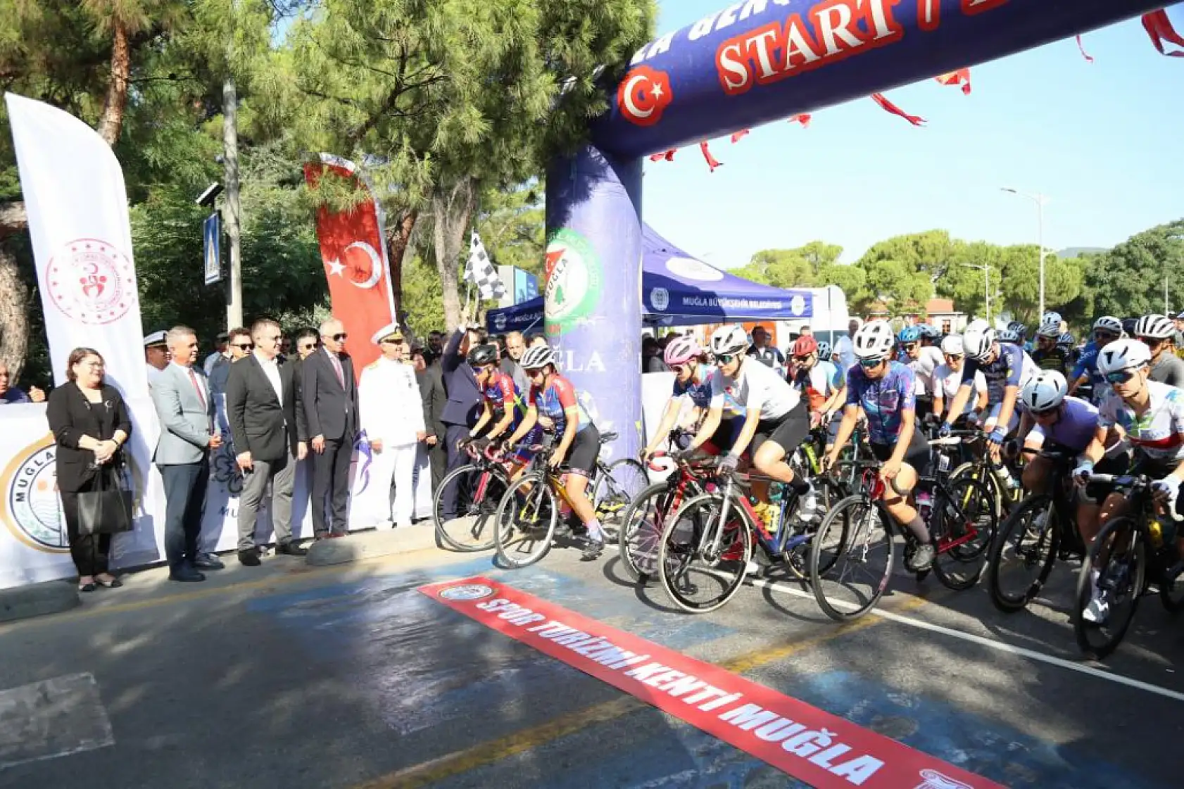 15 Temmuz Demokrasi ve Şehitleri Anma Bisiklet Yarışı sona erdi