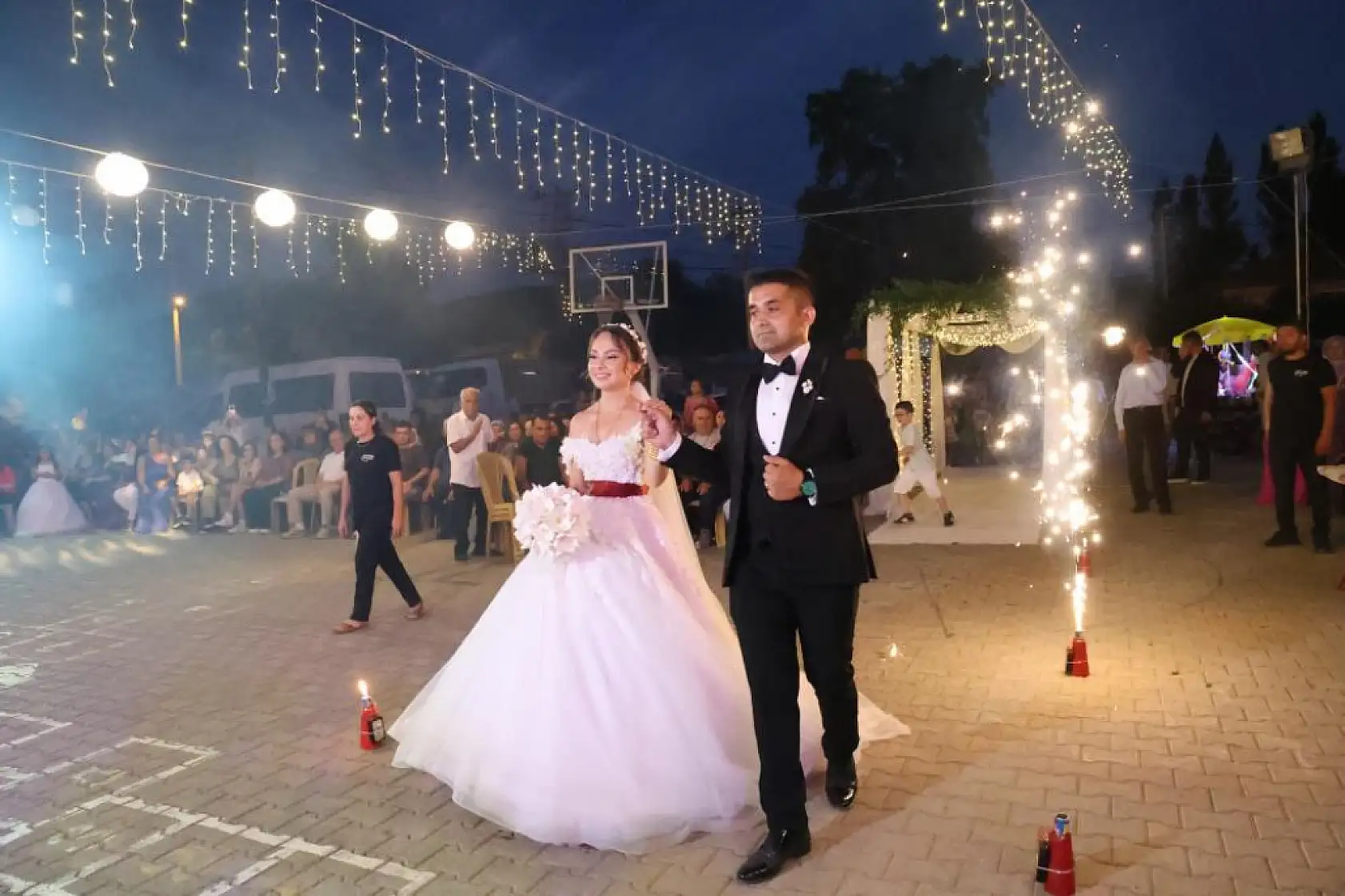 Köyceğiz'de Pençe-Kilit gazisi Üsteğmen Duran Dünya Evine Girdi