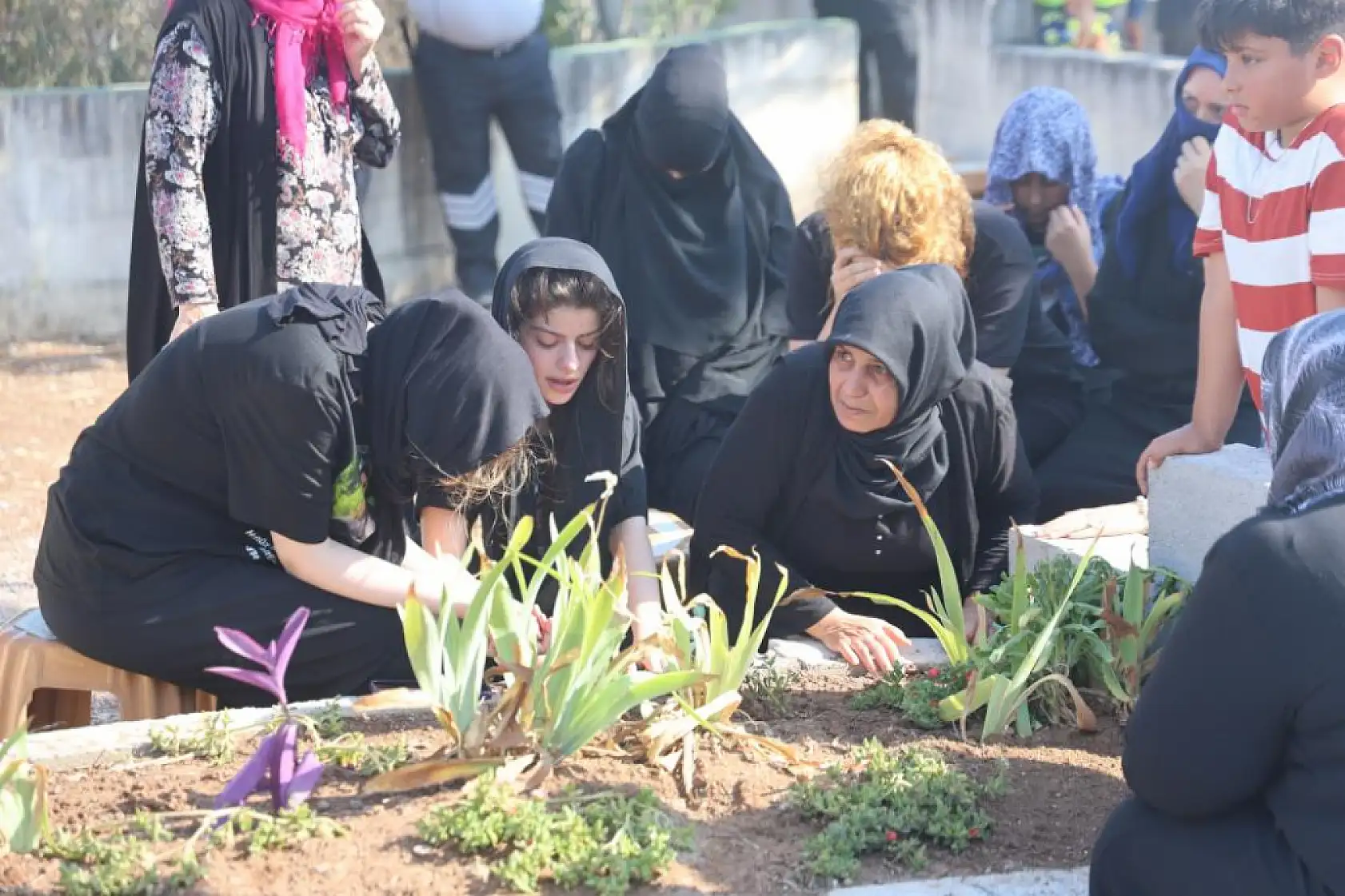 Evlilik vaadiyle kandırılıp öldürülen Ayşe Tokyaz'ın annesi ve ikiz kız kardeşinin feryadı yürekleri dağladı