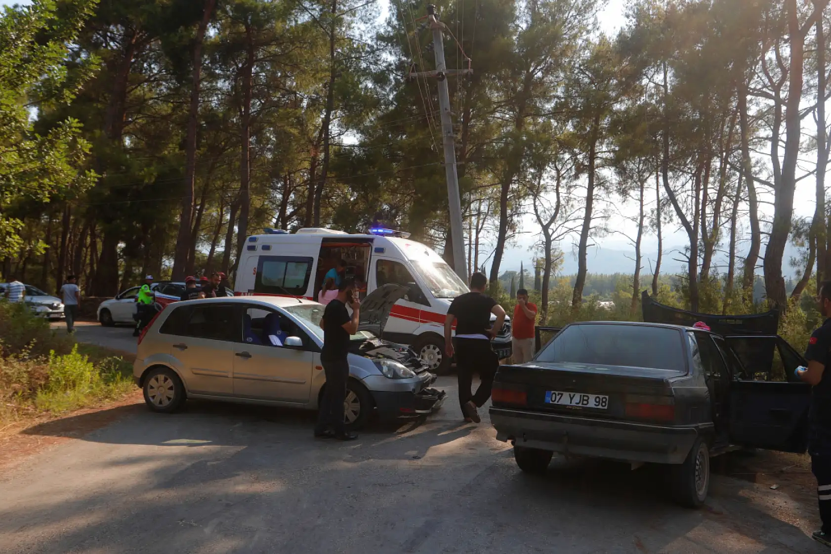 Piknik dönüşü feci kaza: 3 yaralı