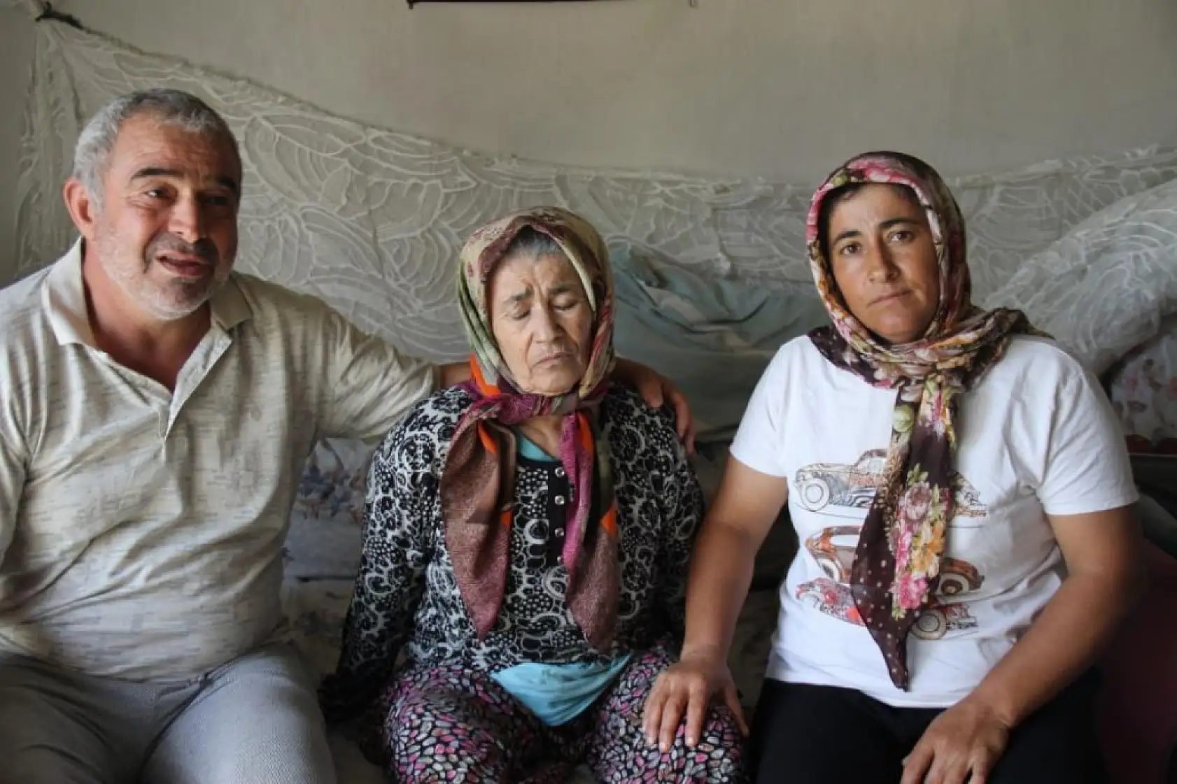 Yangında depoda sakladıkları 90 bin TL kül olan aile Merkez Bankası'na başvurdu