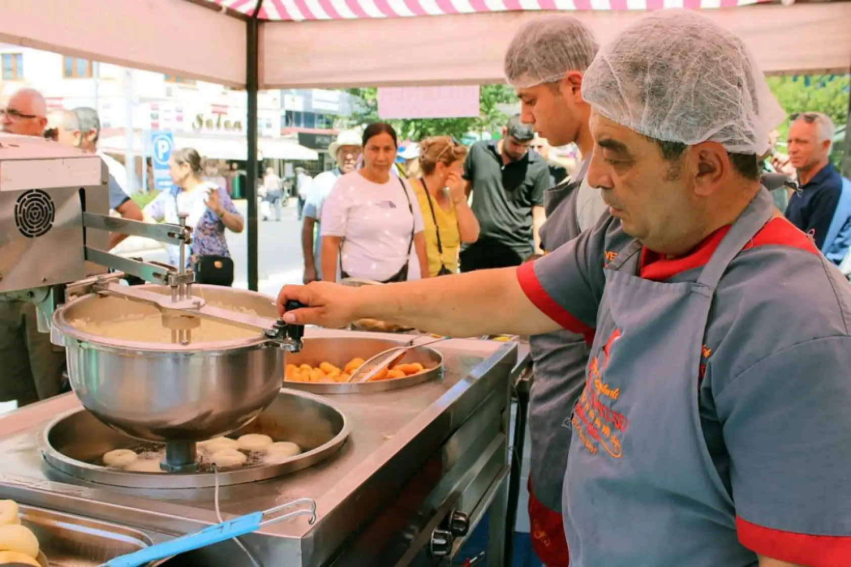 Muğla'da lokma hayrı geleneği sürdürülüyor