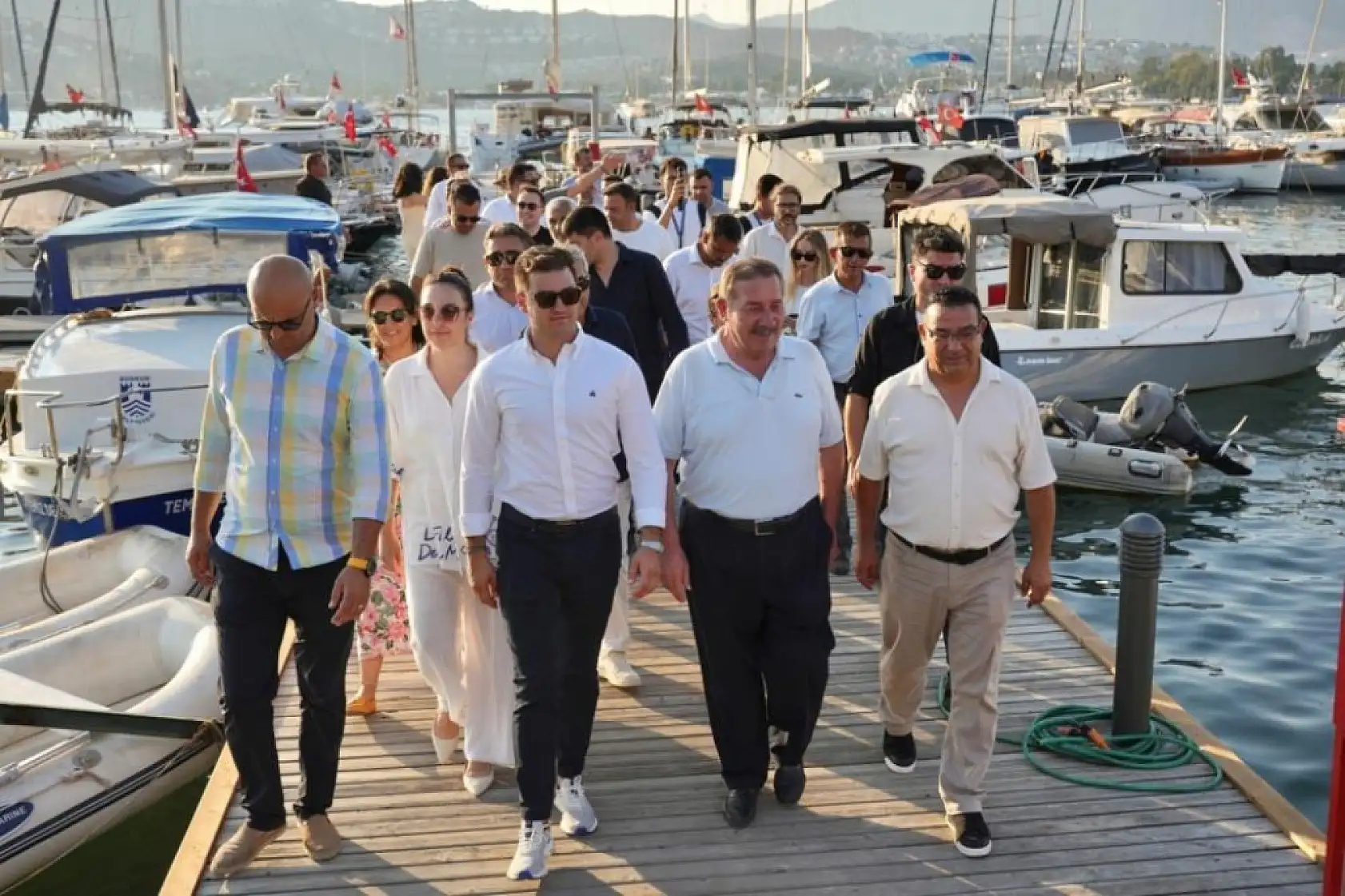 Bodrum'da 'Yüzer Deniz Suyu Arıtma Platformu' tanıtıldı