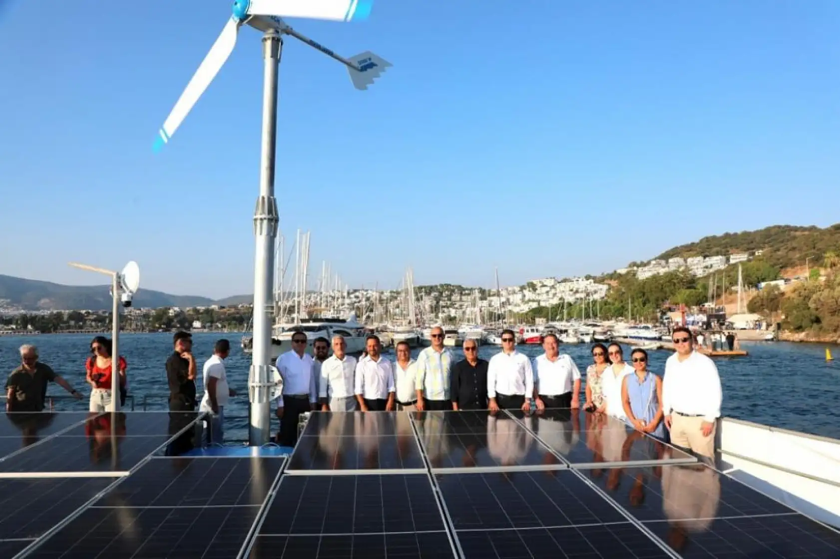 Bodrum'da 'Yüzer Deniz Suyu Arıtma Platformu' tanıtıldı