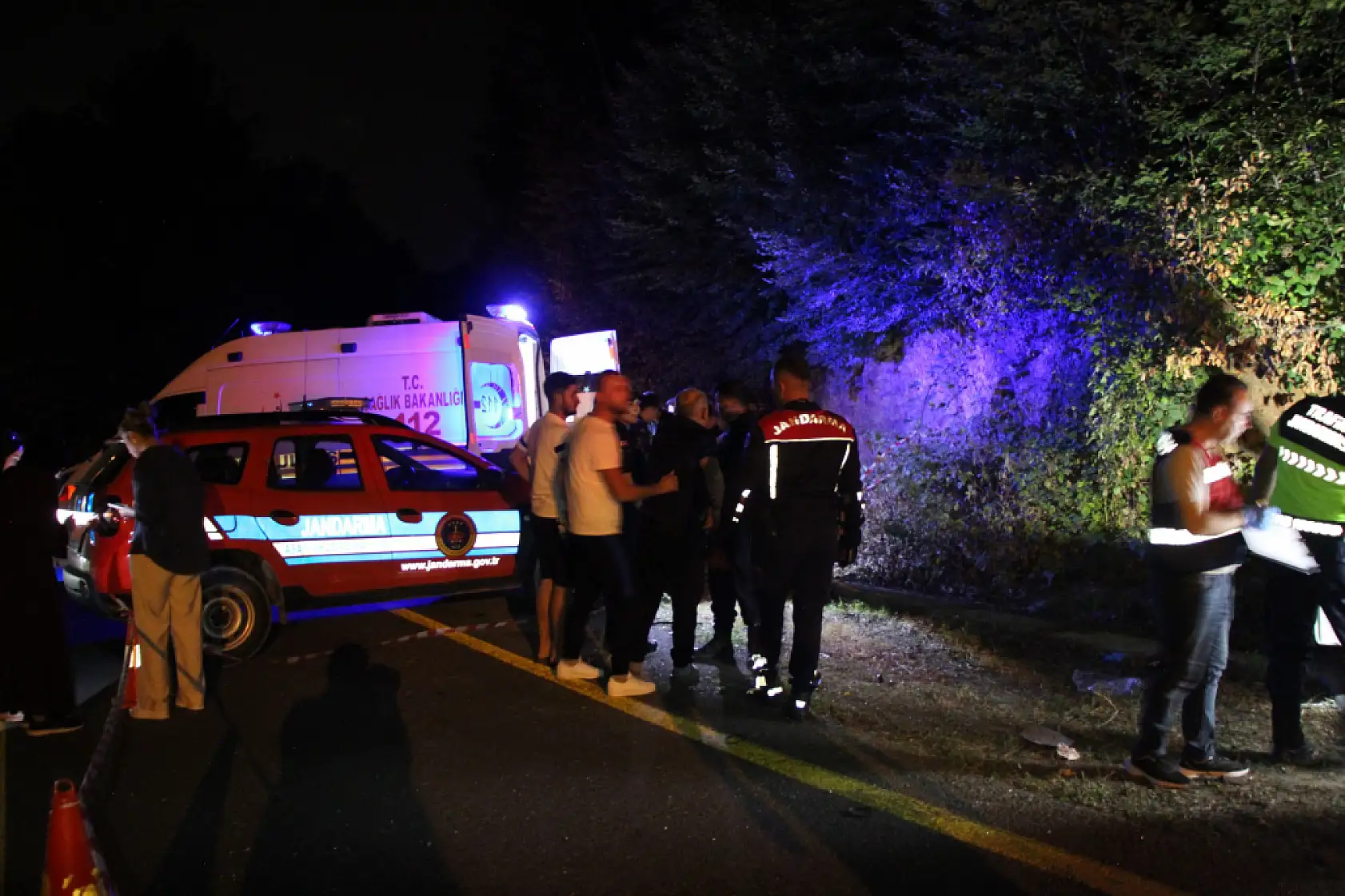 Otomobil ile motosiklet çarpıştı: 1 ölü, 1 yaralı