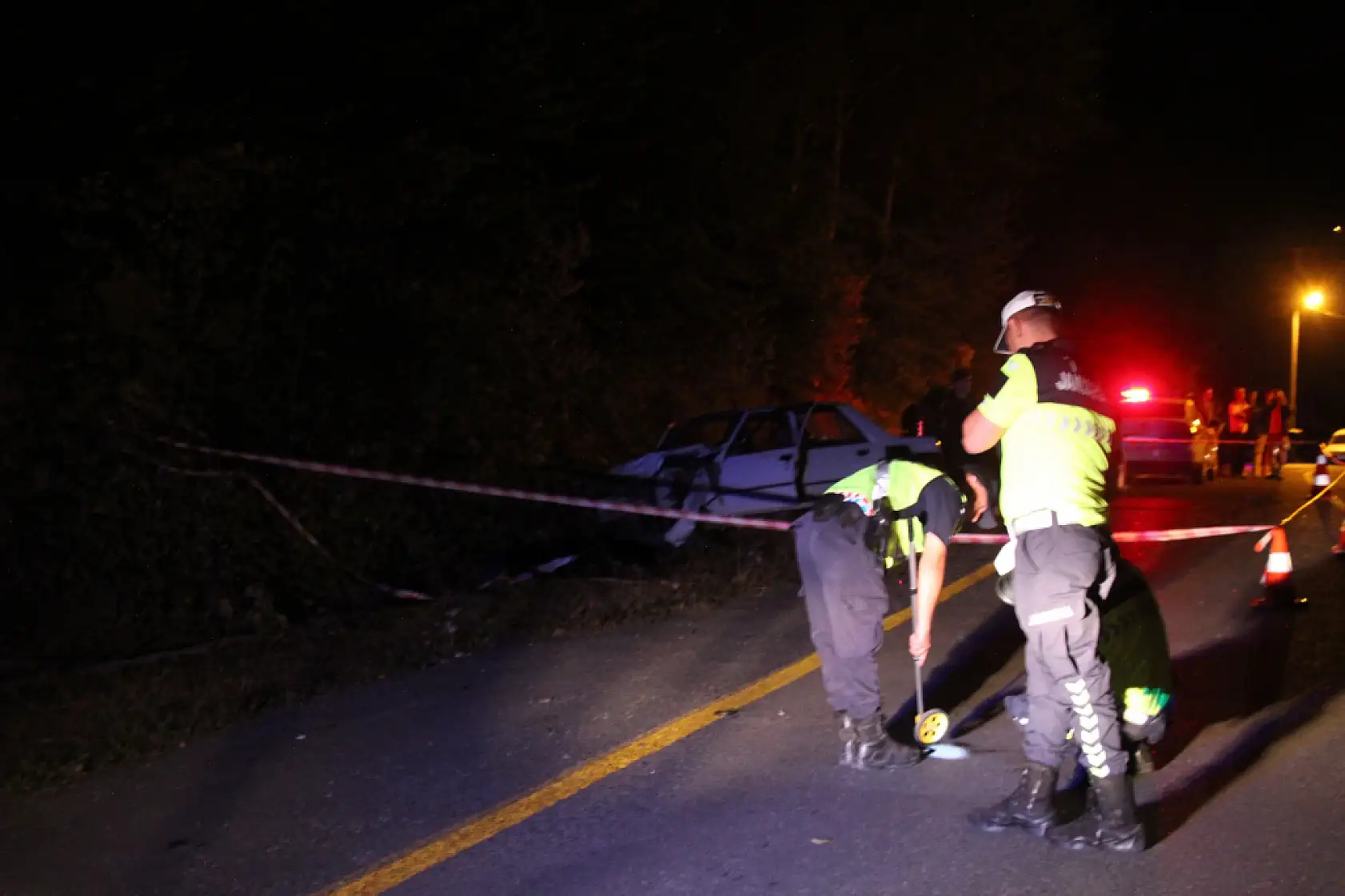 Otomobil ile motosiklet çarpıştı: 1 ölü, 1 yaralı