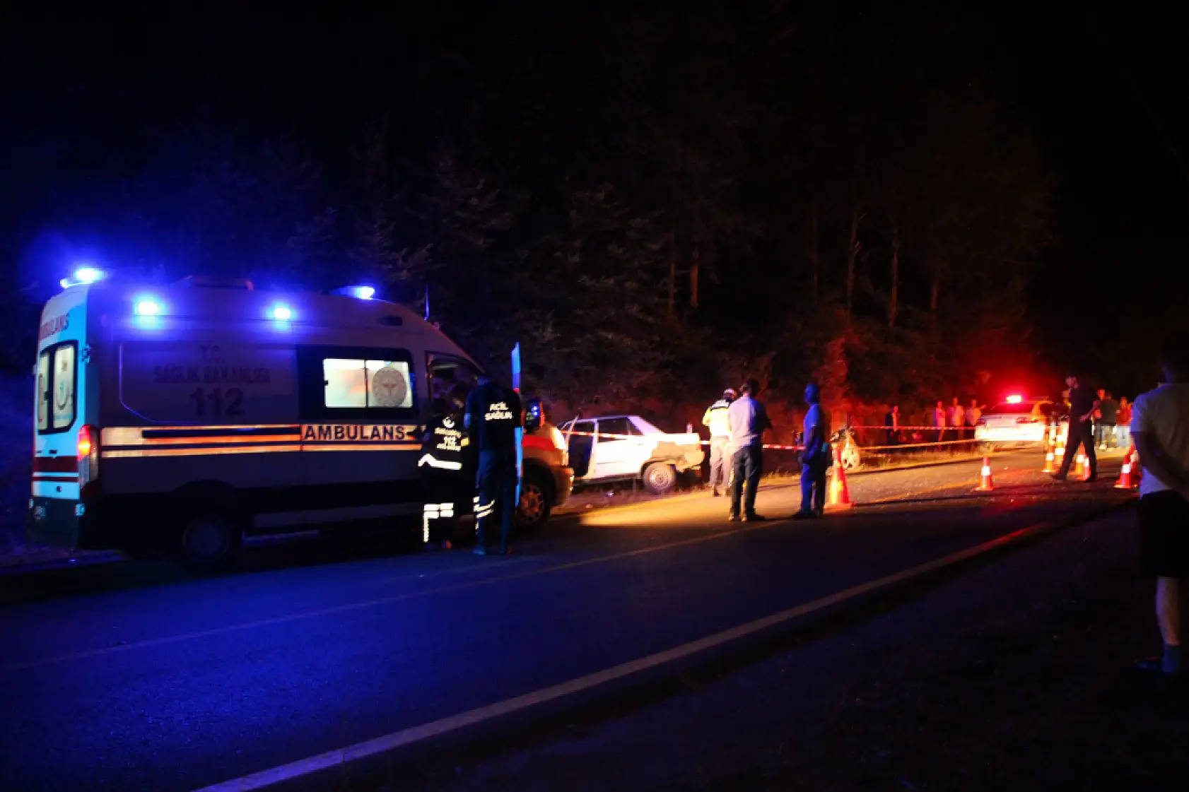 Otomobil ile motosiklet çarpıştı: 1 ölü, 1 yaralı