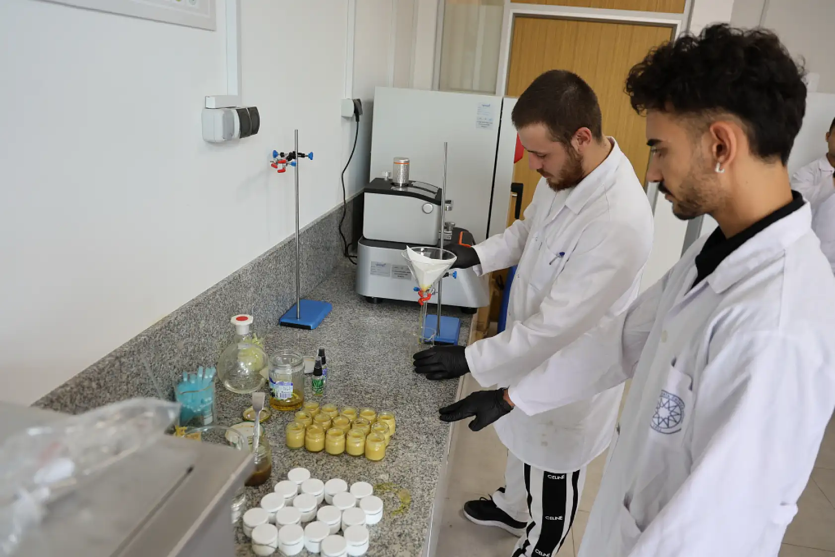 GEKA'dan Türkiye'de ilk defa Apiterapi ürünleri üretimi eğitimi