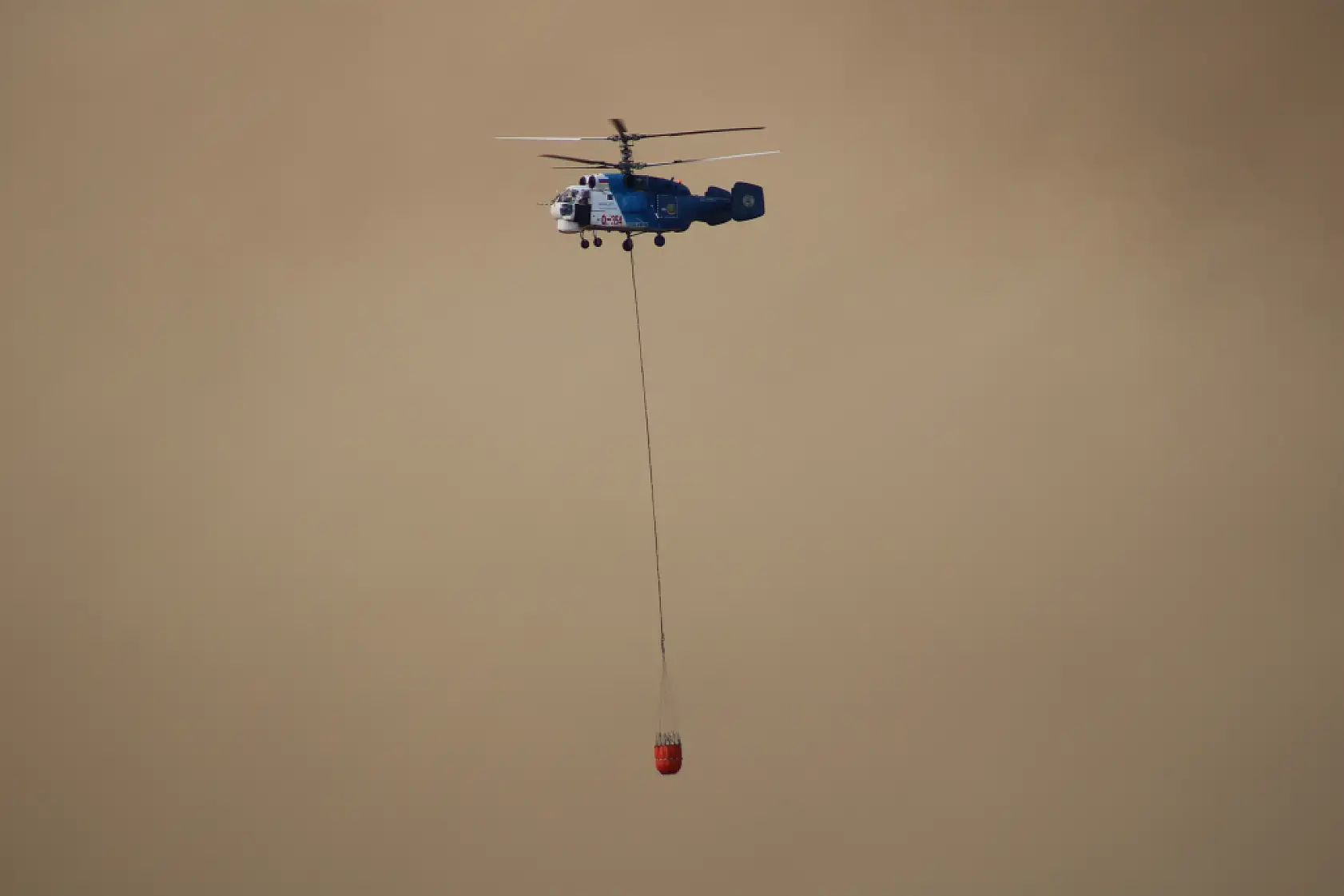 Çanakkale'de devam eden orman yangınına havadan ve karadan yoğun müdahale devam ediyor