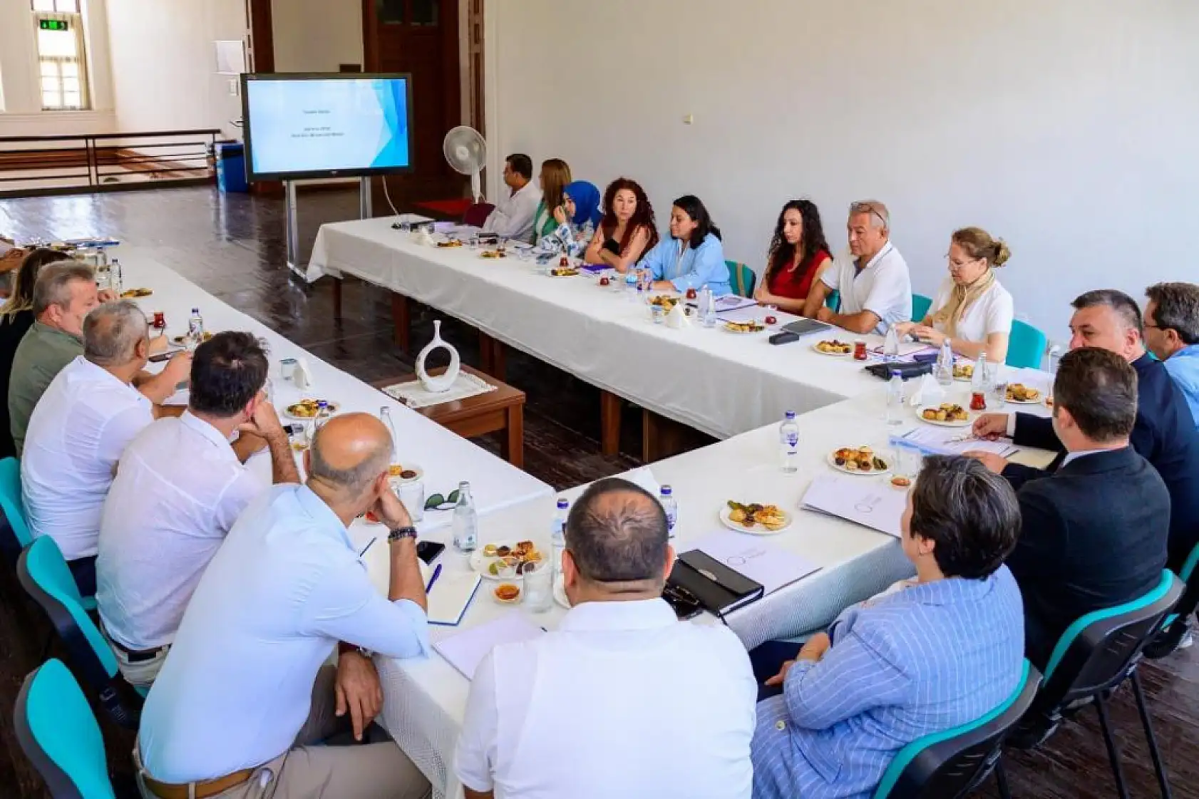 Muğla'da hayat boyu öğrenme komisyonu toplantısı yapıldı