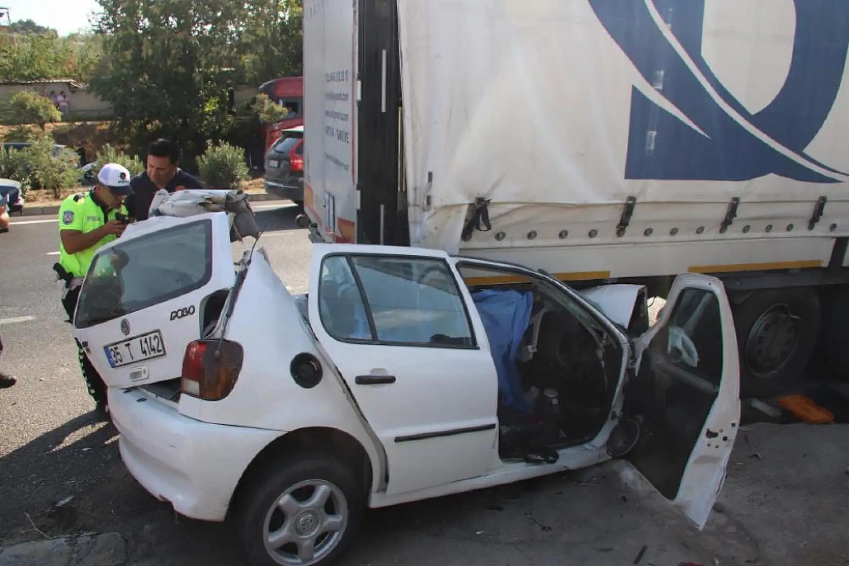 Yürek Burkan Kaza: 2 Kuzen Hayatını Kaybetti!