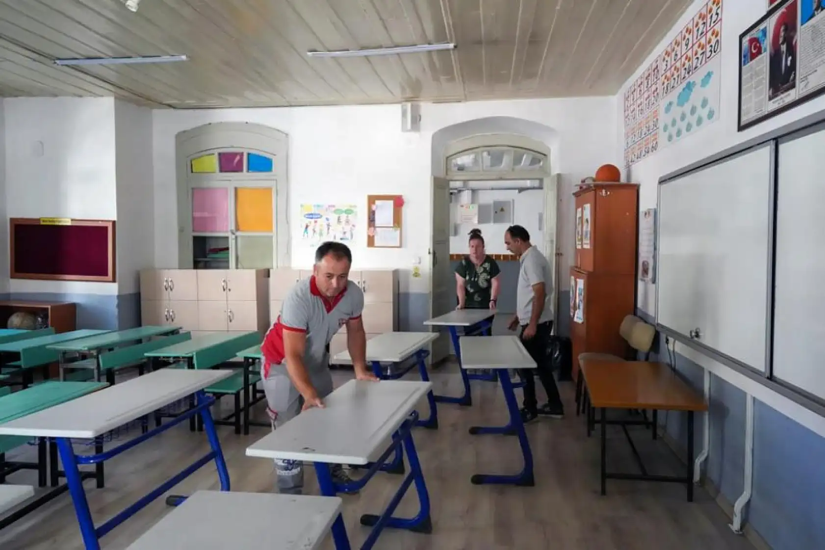 Menteşe Belediyesi'nden okullara destek