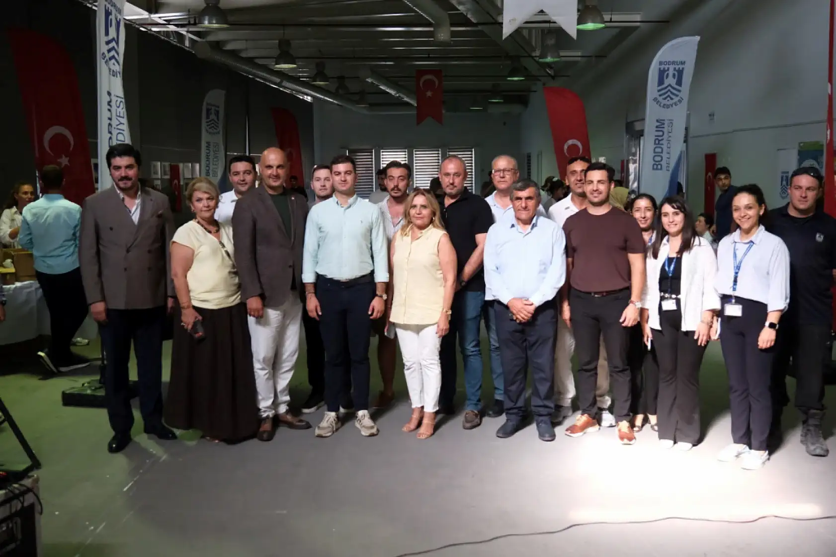 Bodrum Belediyesi'nden öğrencilere destek