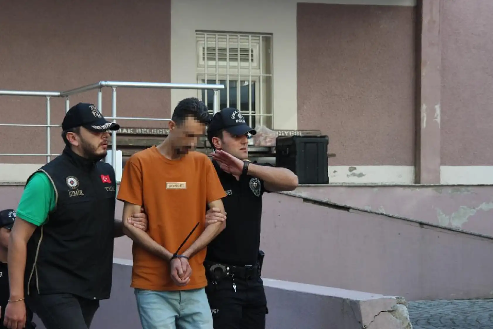 2 polisi şehit eden 16'lık saldırgan, okulların açıldığı günü özellikle seçmiş