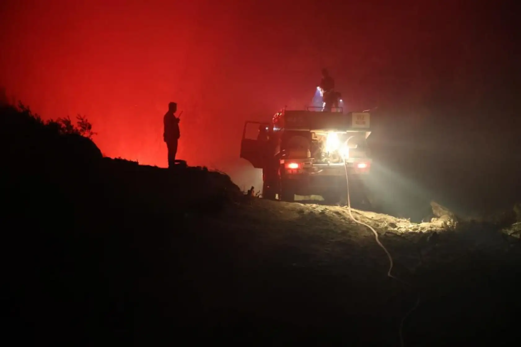 Muğla'da alevli gece