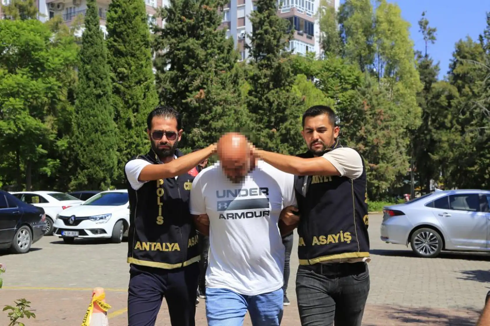 Boşanma aşamasındaki karısını 9 kurşunla öldürdü, 'Olay anını hatırlamıyorum' dedi