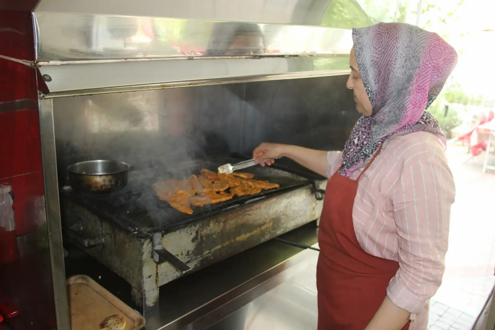 Kocasına yardım ederken, kendi işinin patronu oldu