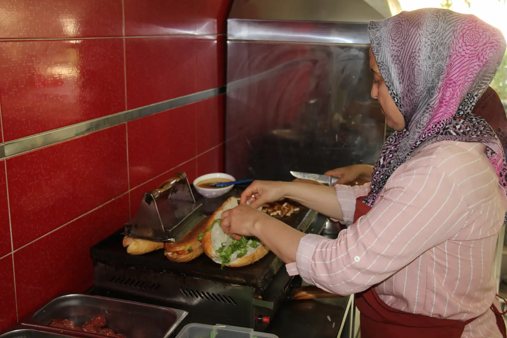 Kocasına yardım ederken, kendi işinin patronu oldu
