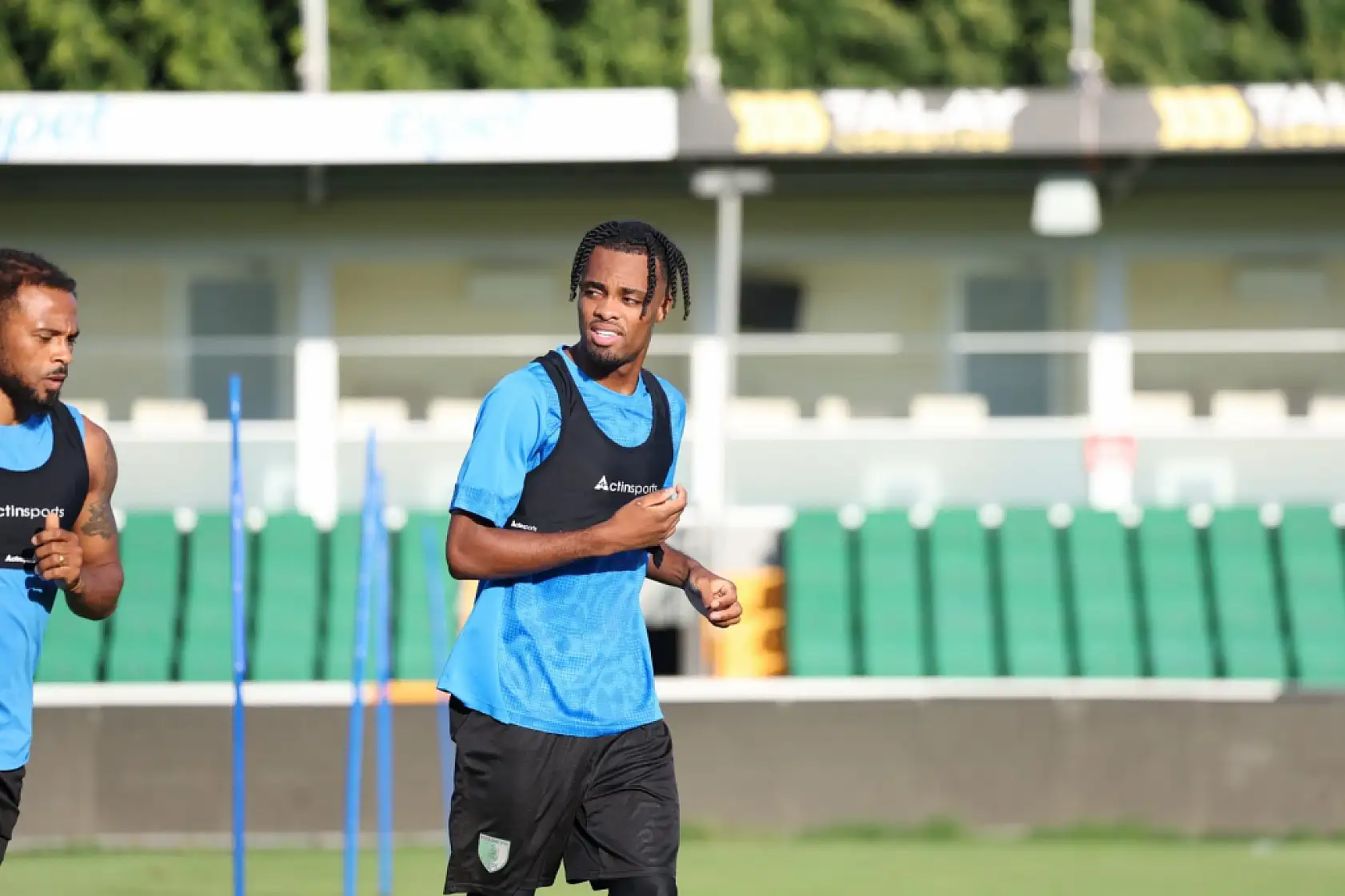 Burhan Eşer: 'Takım bütünlüğüne inanan bir oyun anlayışı istiyoruz'