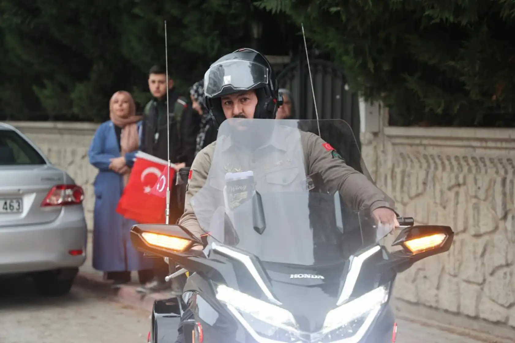 Tam 3 bin 707 kilometre: Motosikletle umreye gitmek için yola çıktı