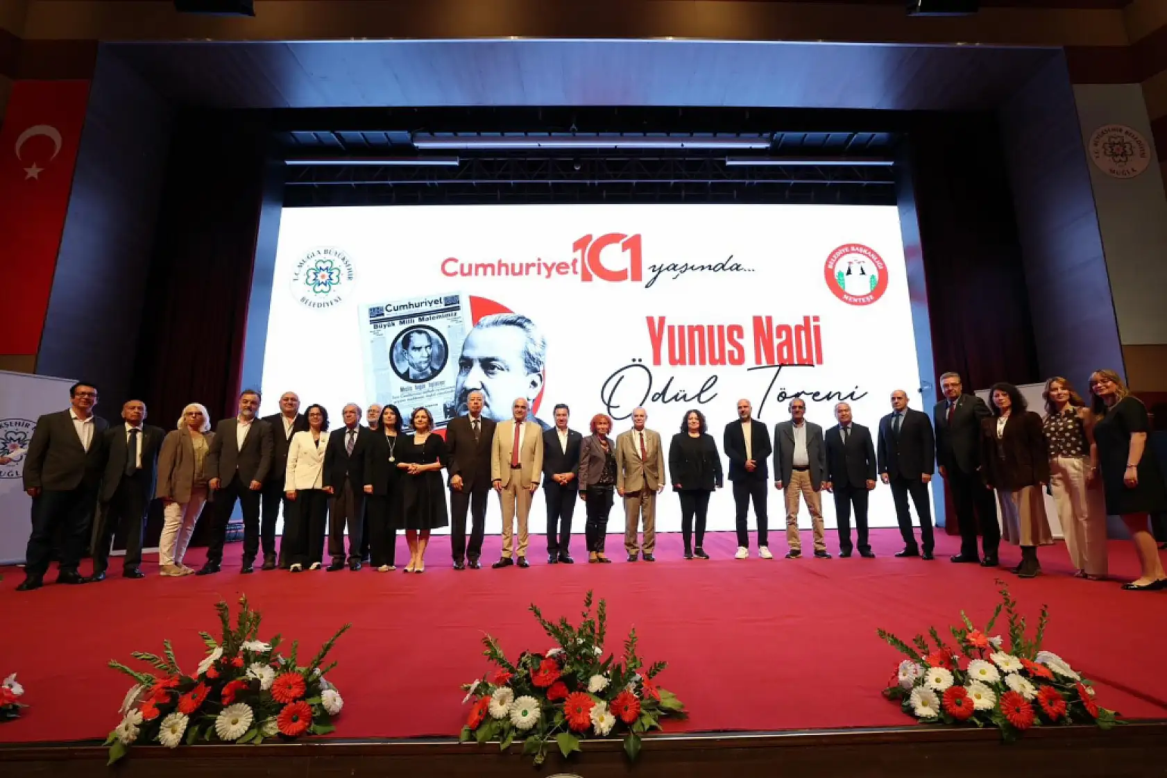 Muğla'da '80. Yunus Nadi Ödülleri' sahiplerini buldu