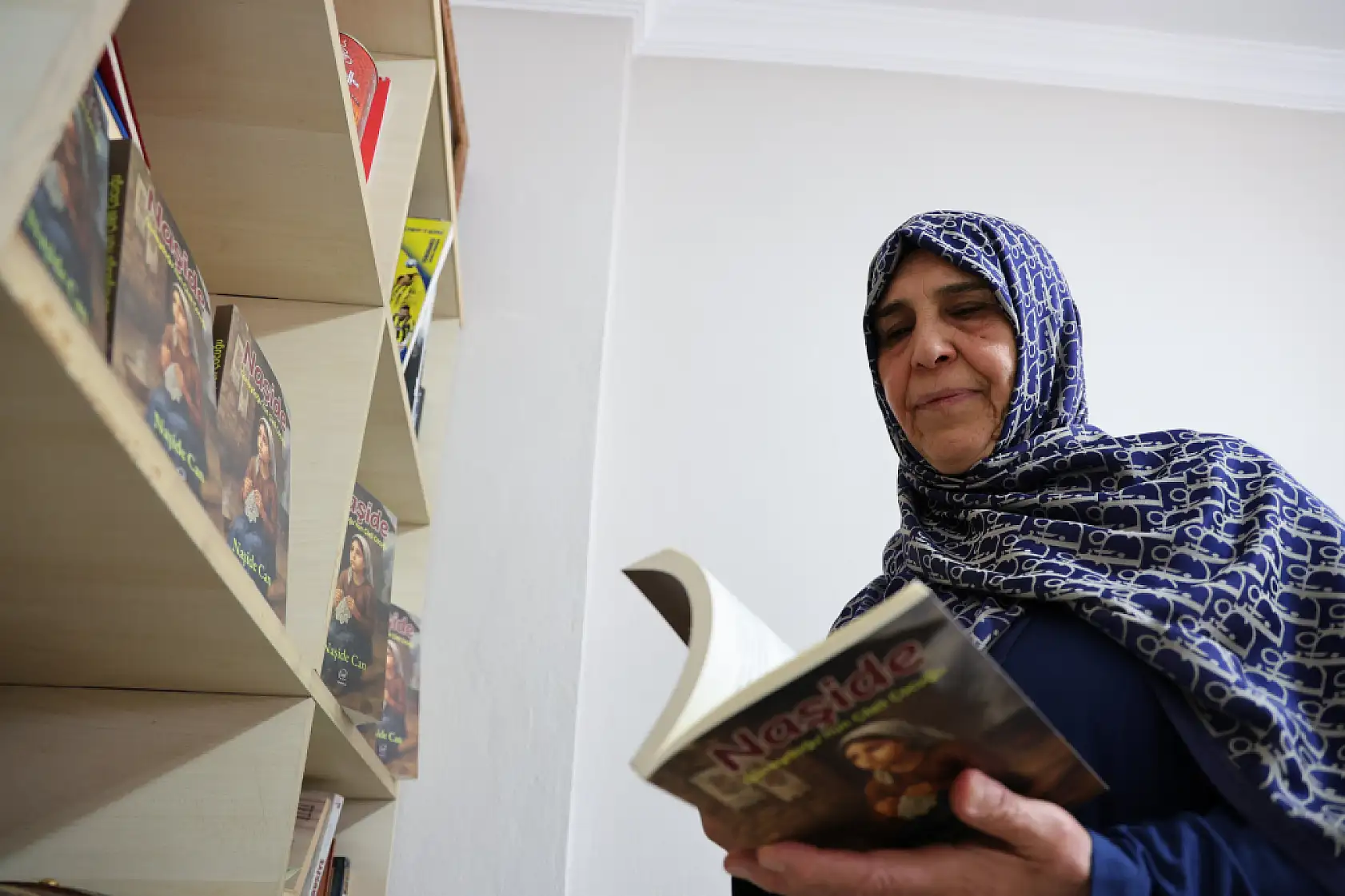 55 yaşında 8 saatte okuma-yazma öğrendi, 70'inde kitap yazdı
