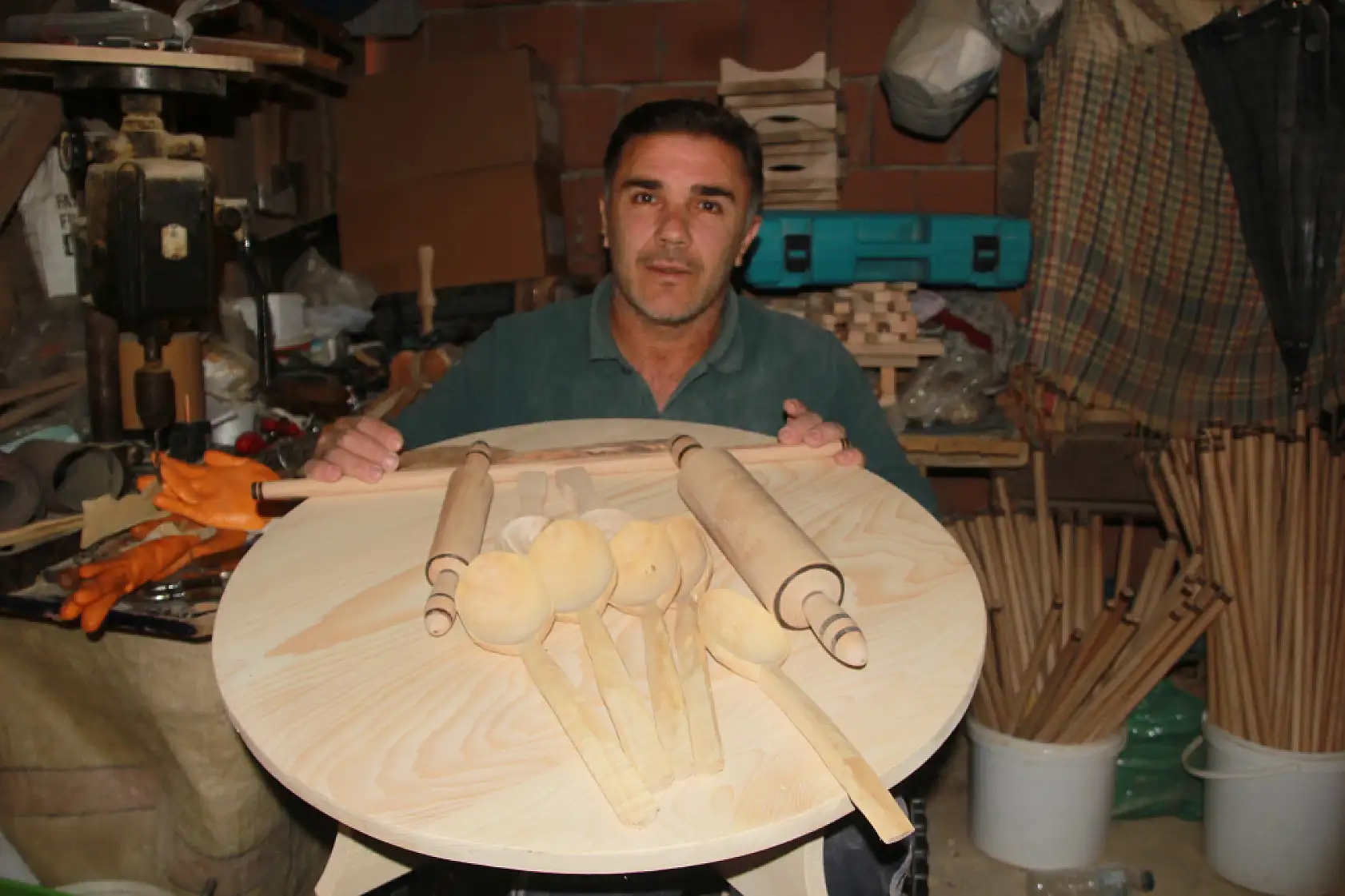 Tekerlekli sandalyeye mahkum kaldı, hayata küsmedi