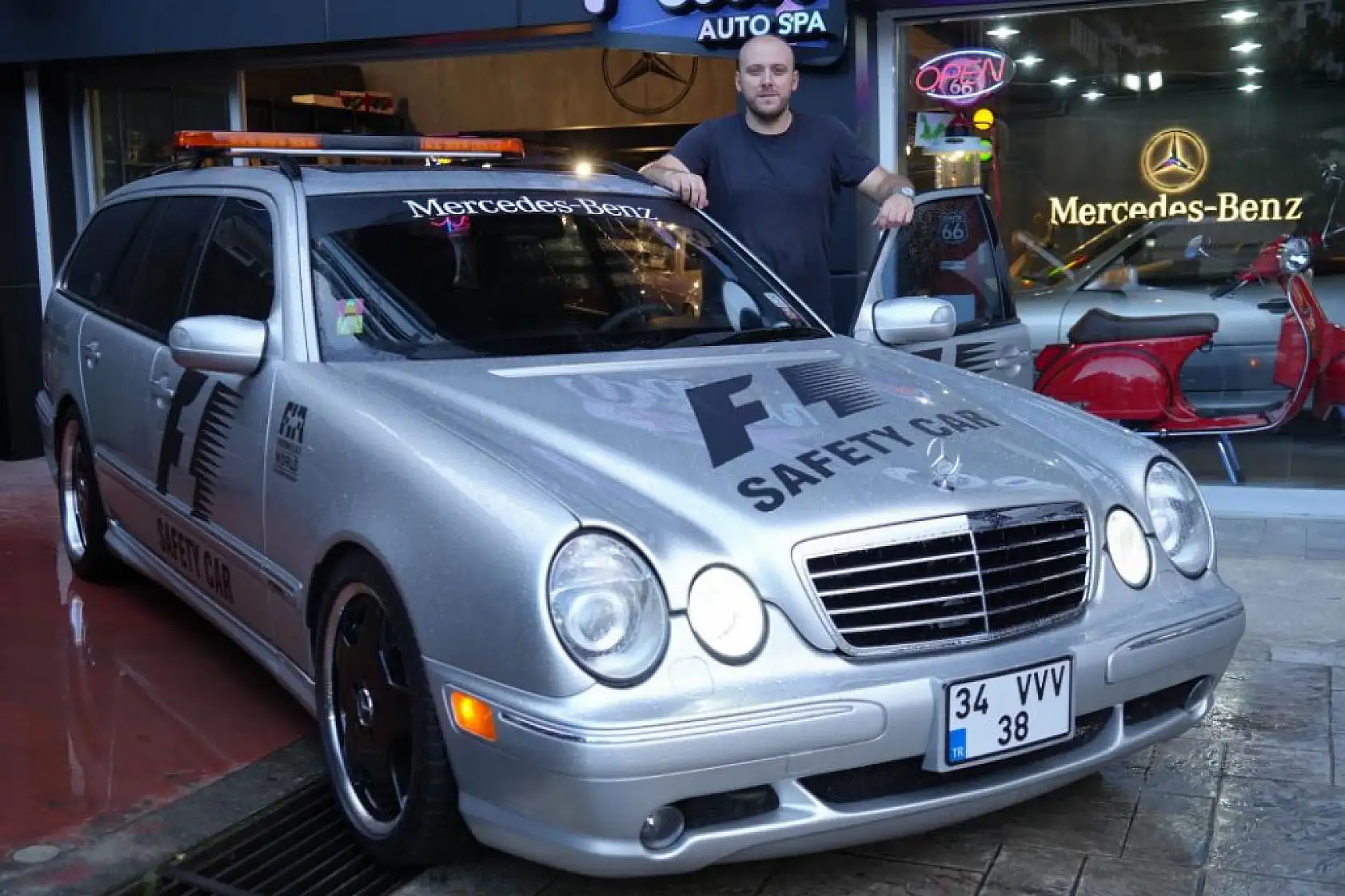 Bu otomobil koleksiyonu, zenginlerin bile rüyalarına giriyor