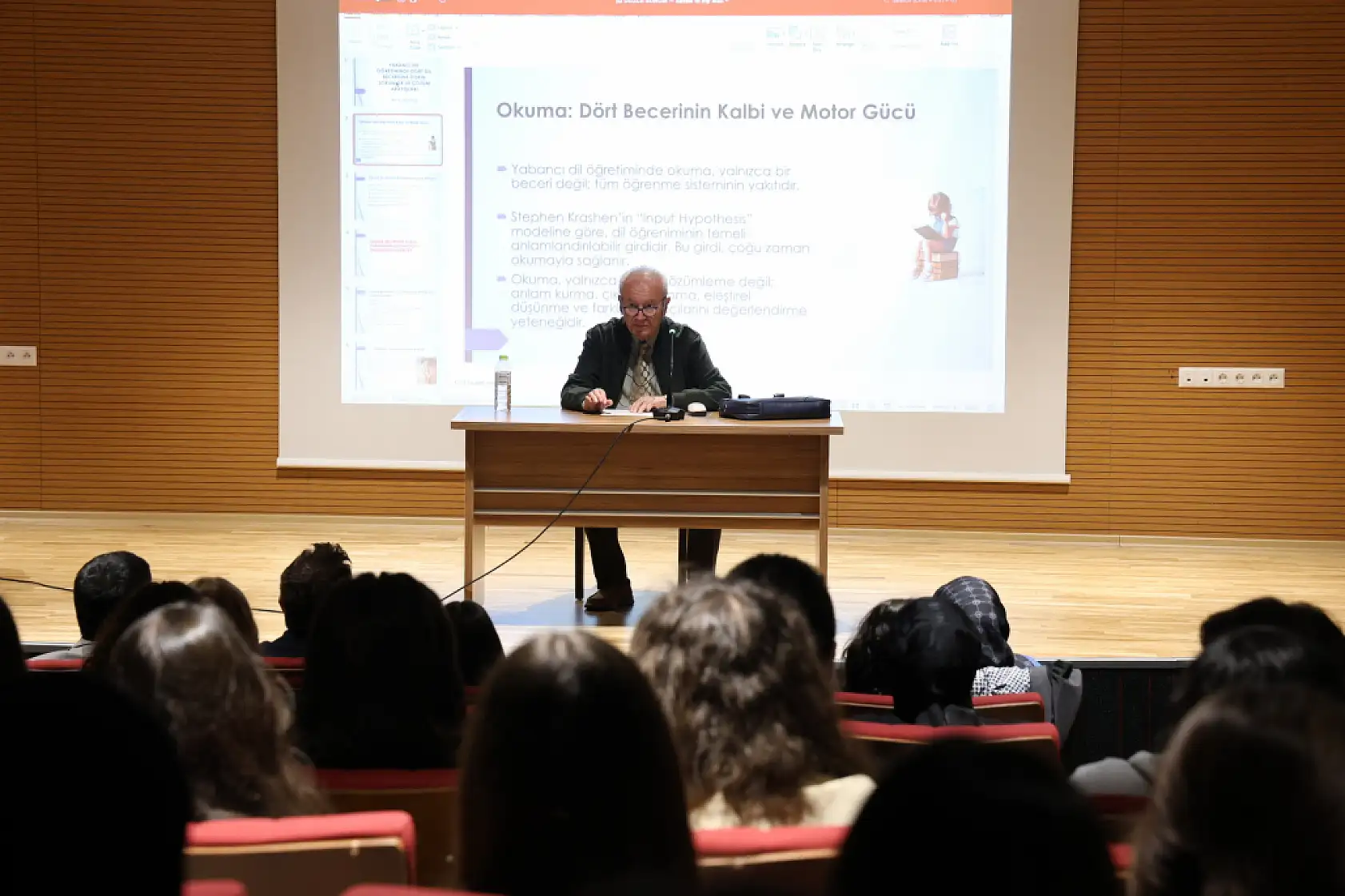 Prof. Dr. Tosun 'Dil öğrenirken konuşun, film izleyin'