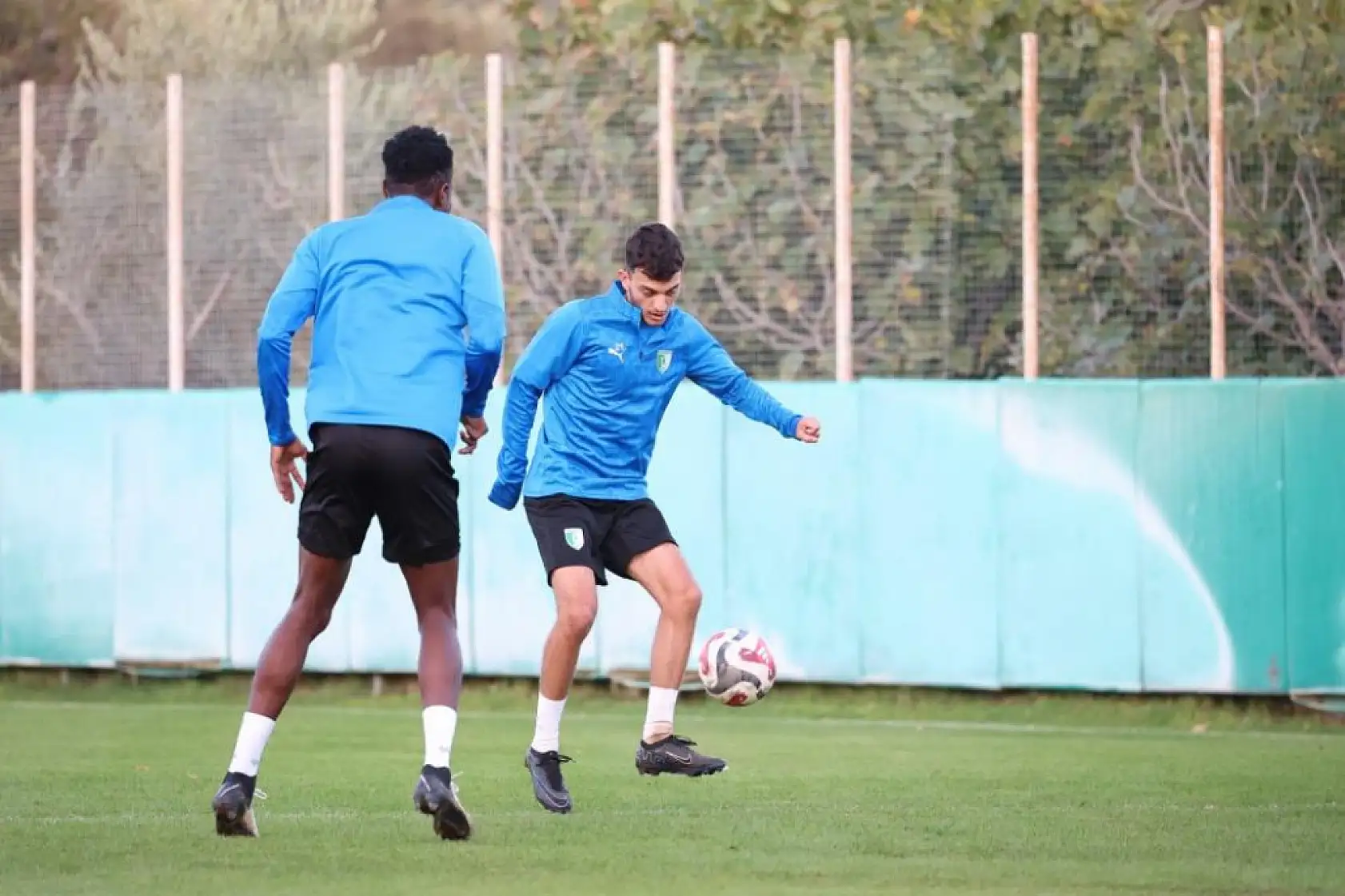 Bodrum FK iki kulvarda galibiyet arayacak