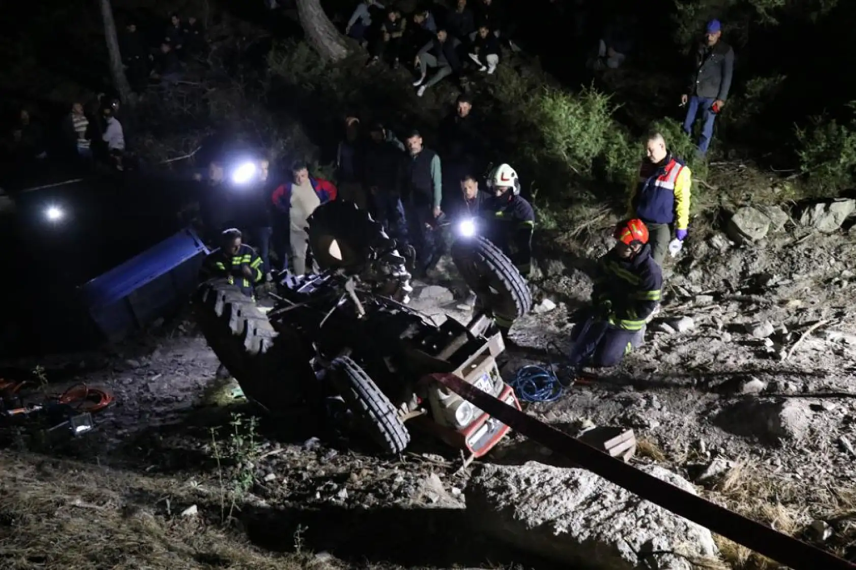 Ormana odun toplamaya giden yaşlı çiftin cansız bedenleri 2 gün sonra bulundu