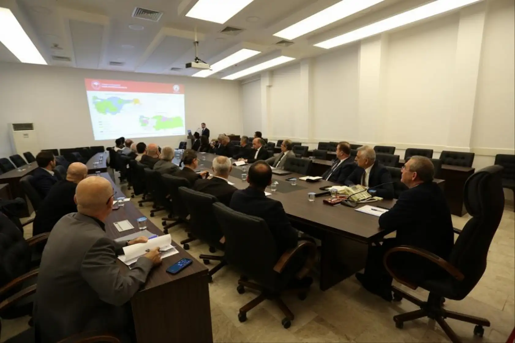 Batı Akdeniz'in su geleceği Muğla'da masaya yatırıldı