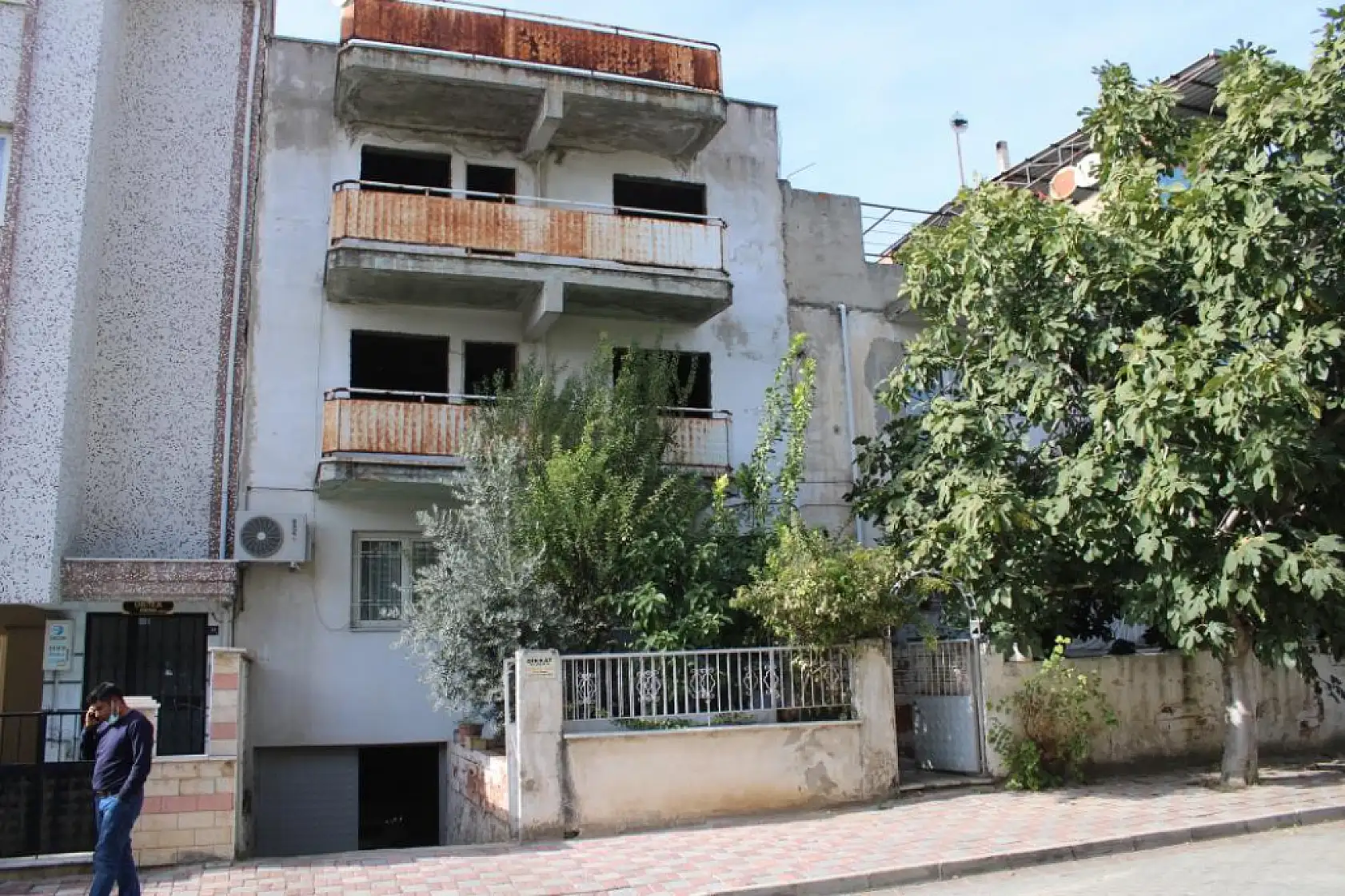 Yaşlı adam evinde ölü bulundu