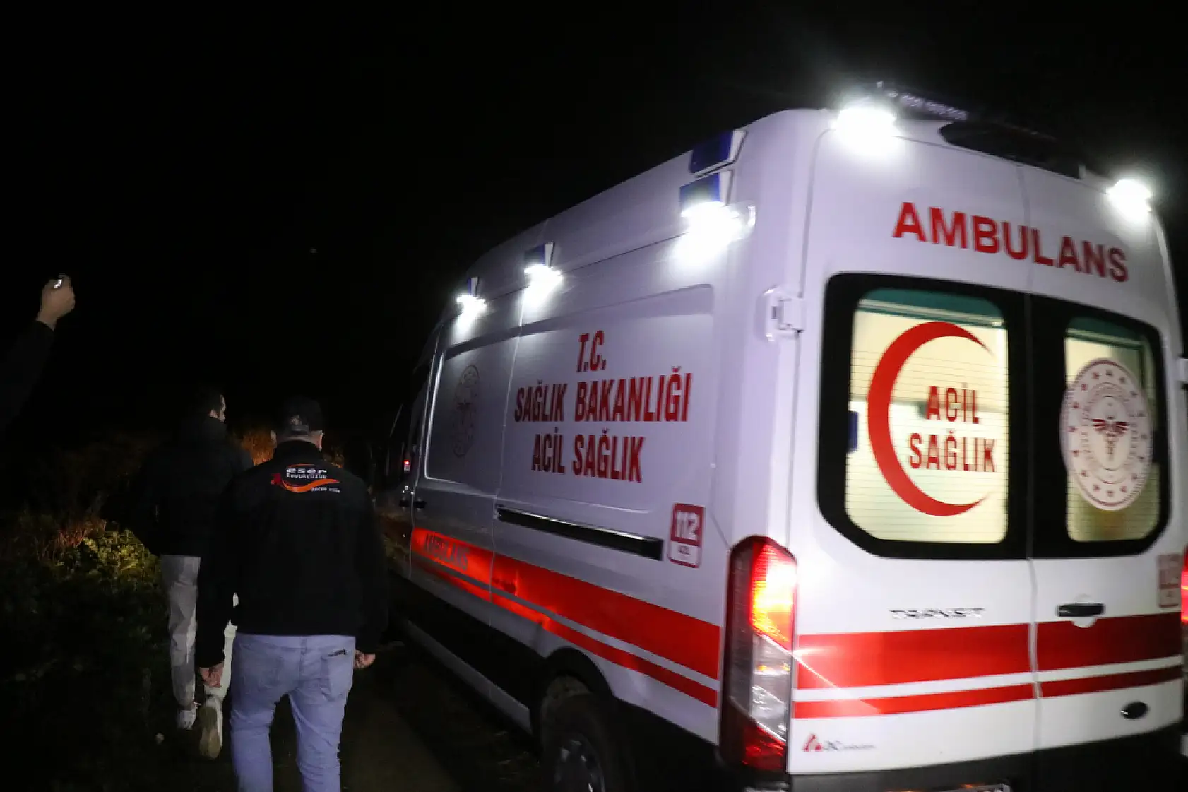 Araç yanında tüfek ve kan izleri, cesedi ise 150 metre aşağıda bulundu