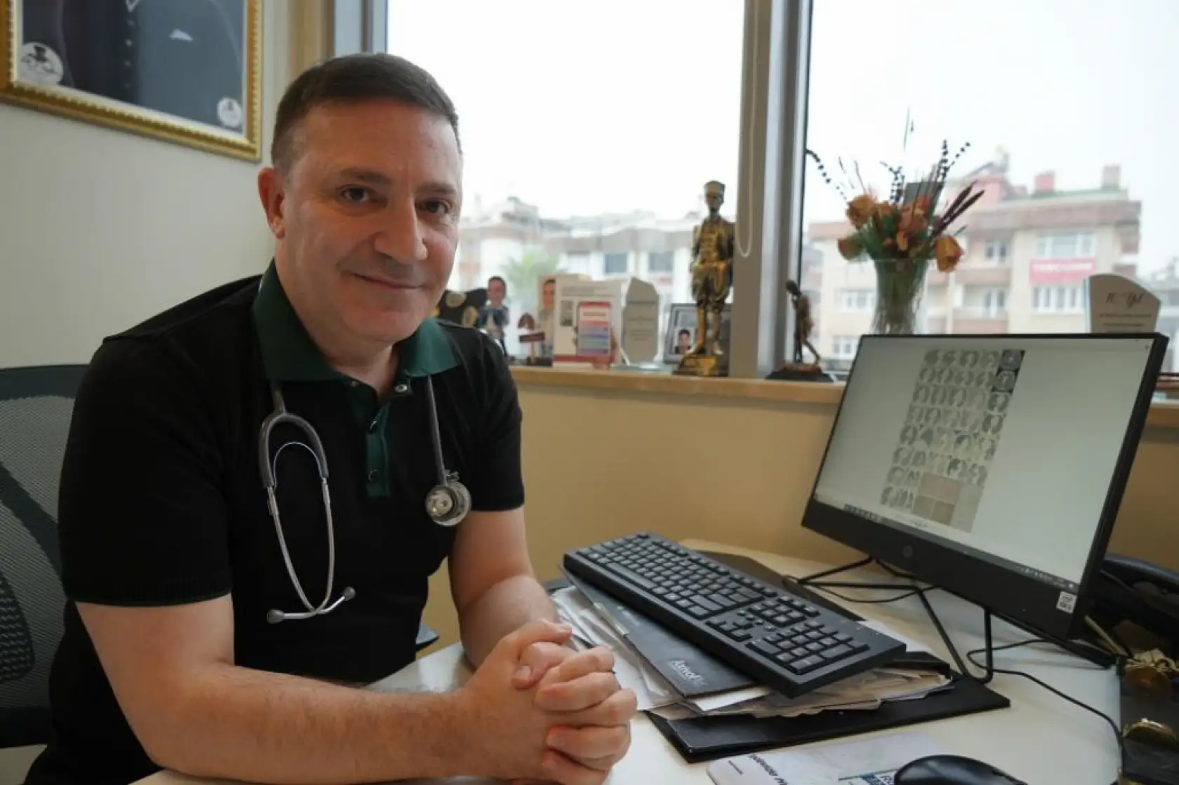 Gençlerde ani ölümler artıyor: 'Nedeni ise virüsün damarlarda bıraktığı hasar'