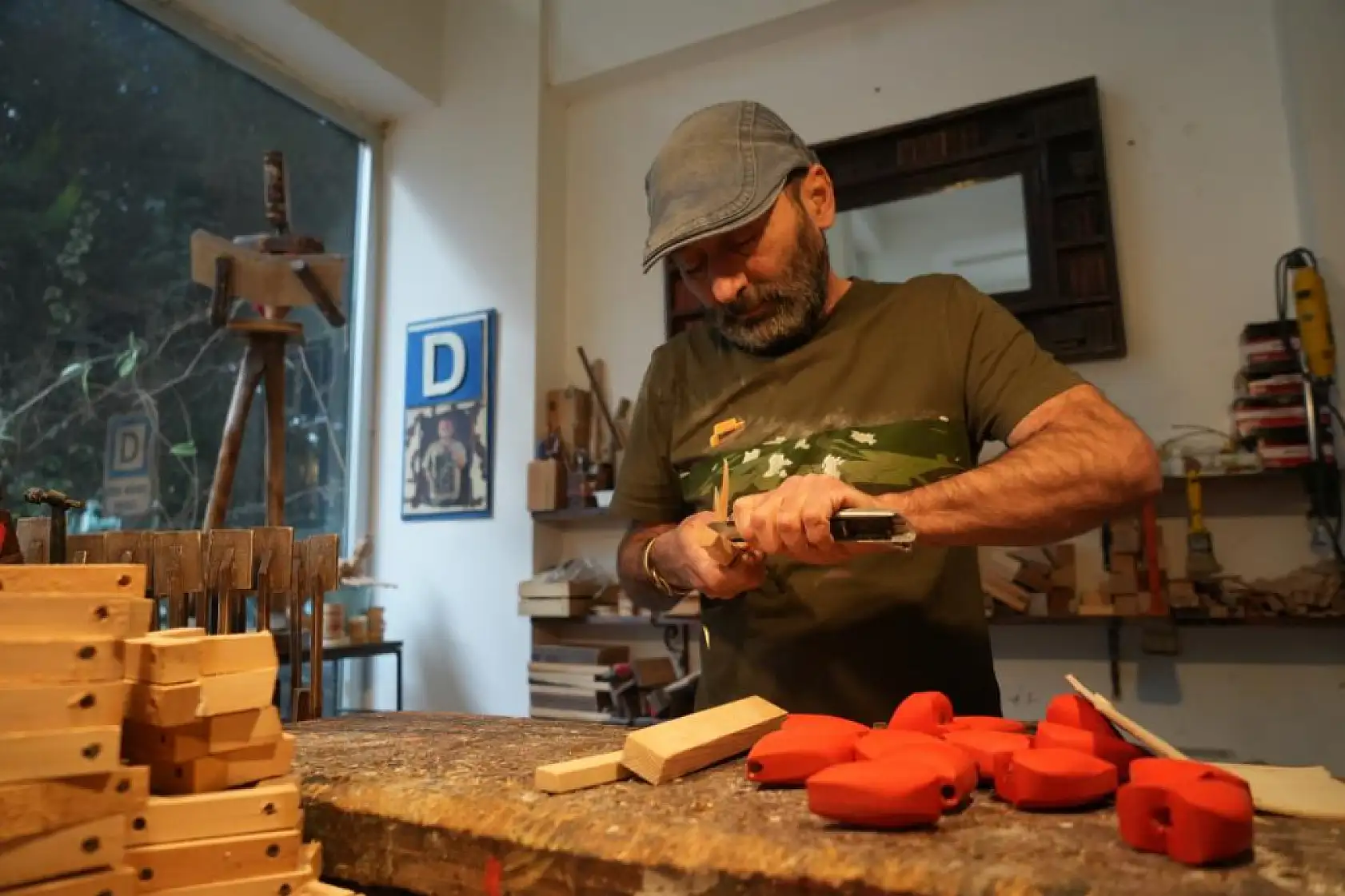 Ailesindeki ve kendisindeki kalp hastalığı ona ilham oldu: 'Tahta Yürek' doğdu