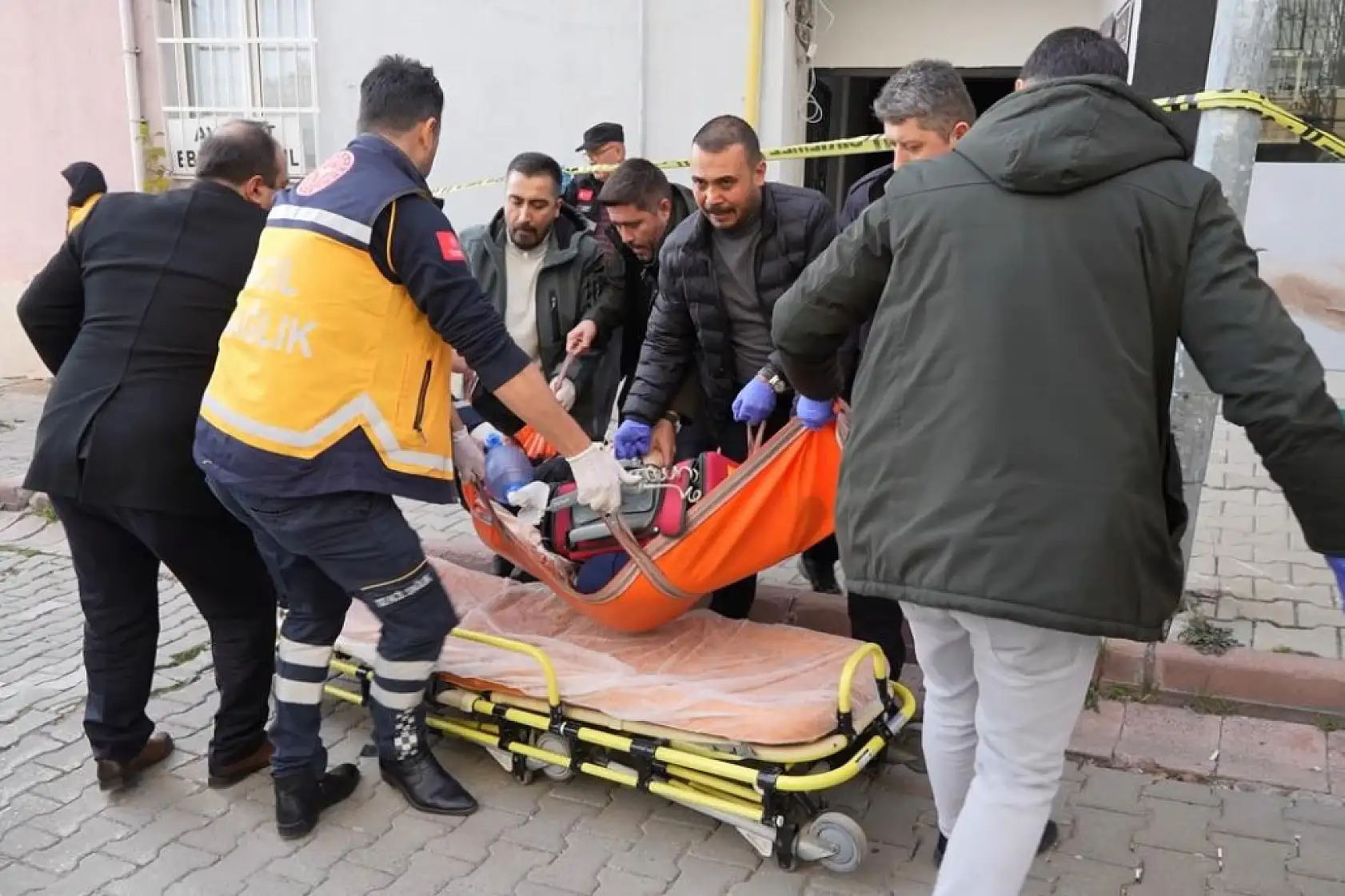 Avukatlık bürosunda kayınpeder dehşeti: Gelinin kız kardeşini öldürdü, gelinini ağır yaraladı