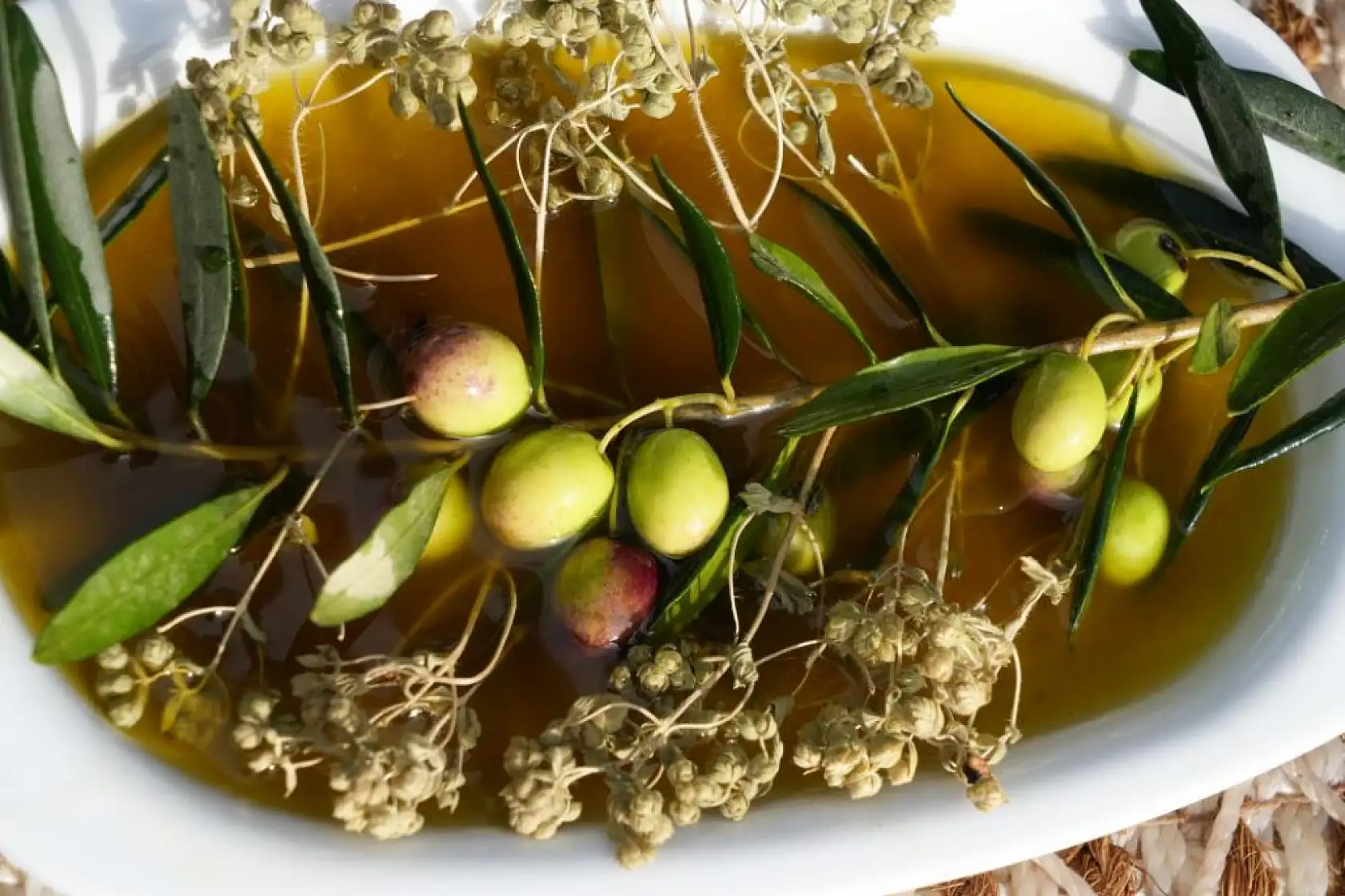 Kekikli Zeytinyağı Üretimi Yoğun İlgi Görüyor