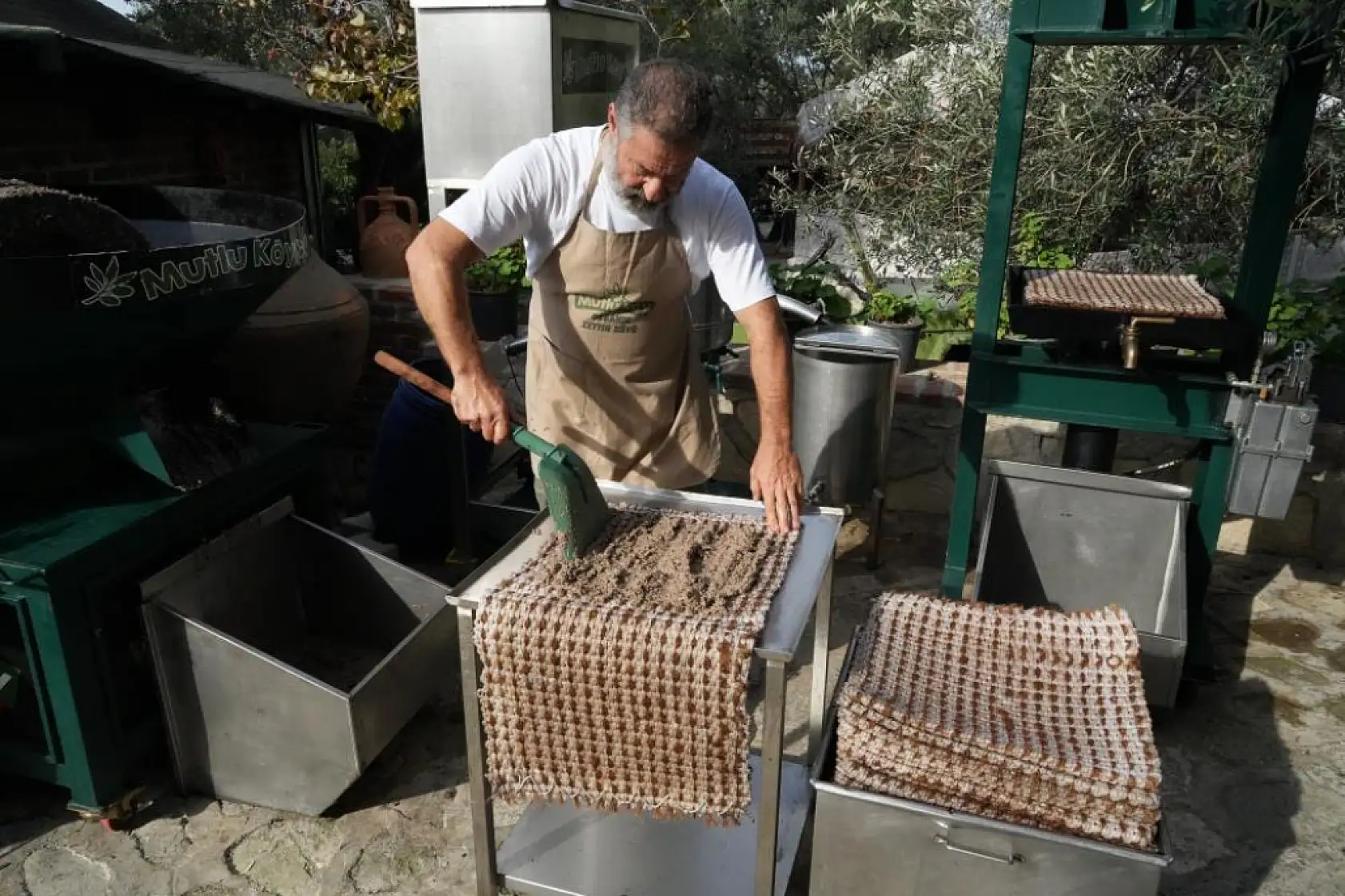 Kekikli Zeytinyağı Üretimi Yoğun İlgi Görüyor