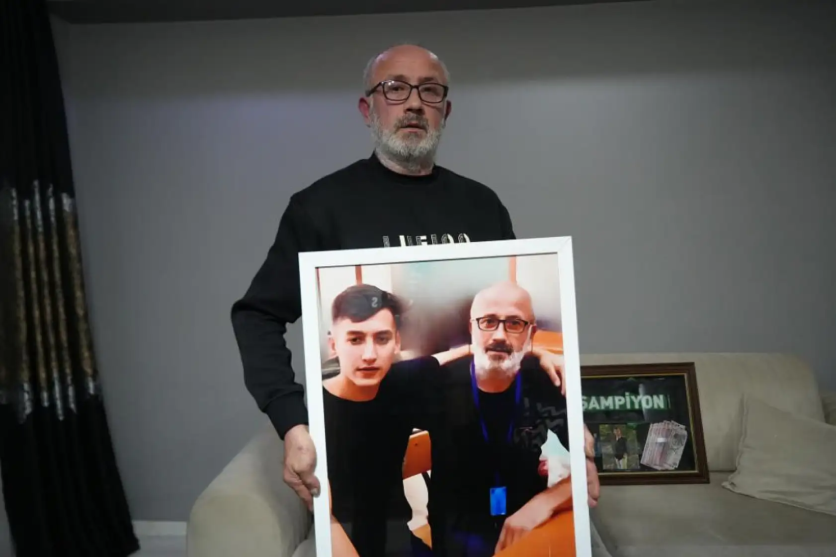 Oğlu öldürülen acılı baba: 'Babalığımı aldılar benden'