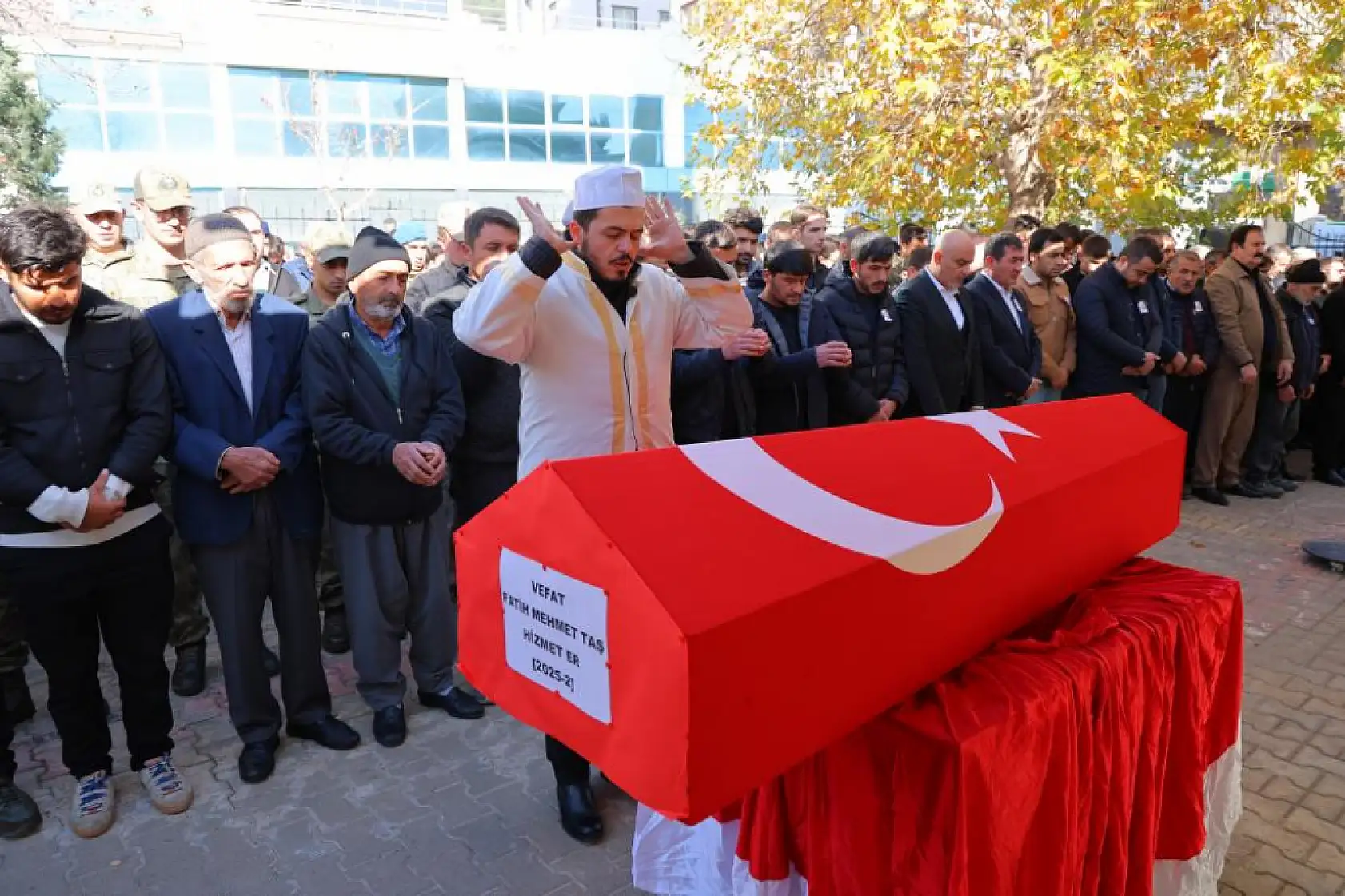 Muğla Aksaz'dan terhis olan 20 yaşındaki genç yaşamını yitirdi