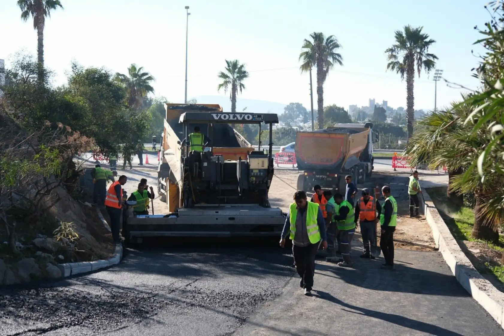 Bodrum'da altyapı çalışmaları tamamlandı, sokak sıcak asfalta kavuştu