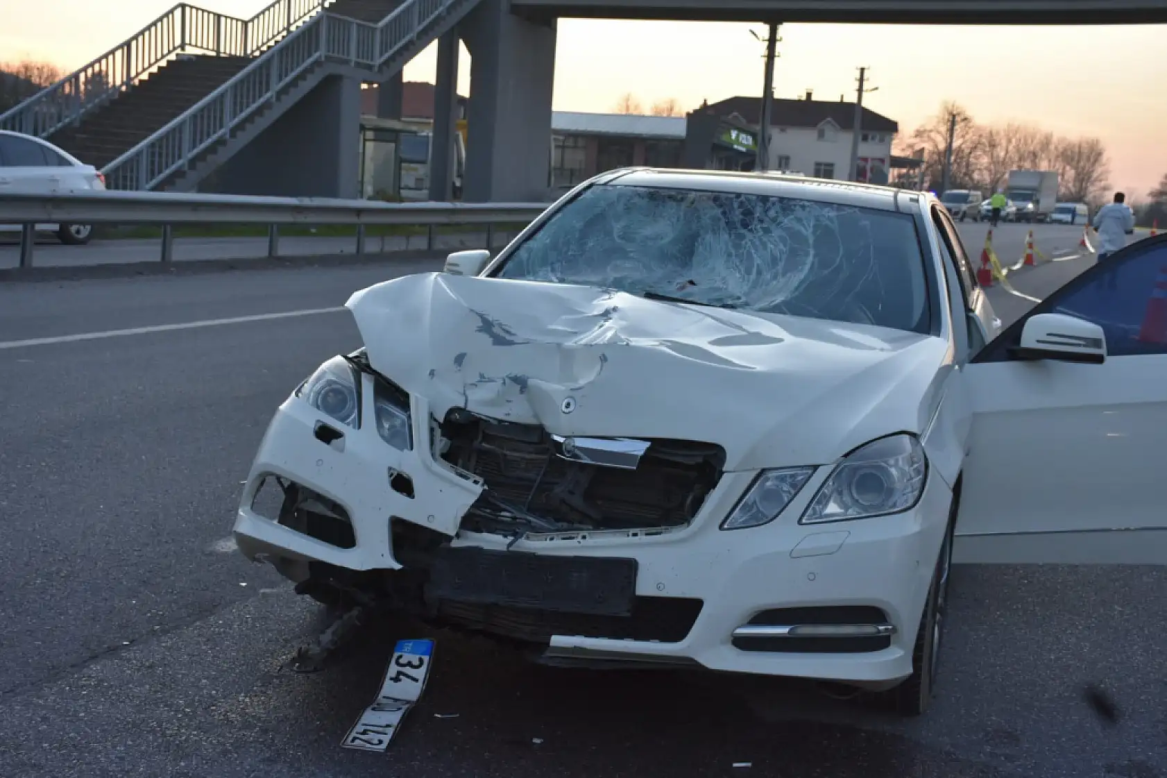 Feci kaza: Otomobilin çarptığı bir kişi hayatını kaybetti