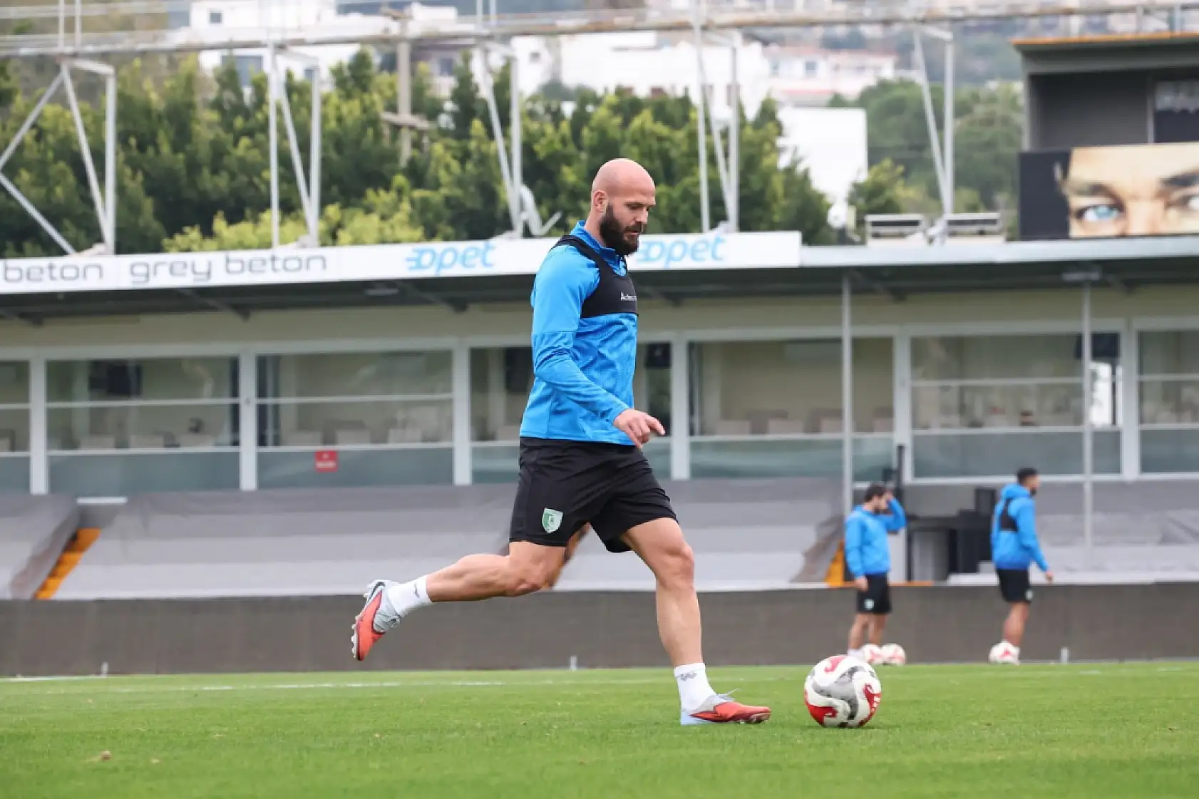 Burhan Eşer: 'Zor bir mücadele olacak ancak biz de iyi oyunculara sahibiz'