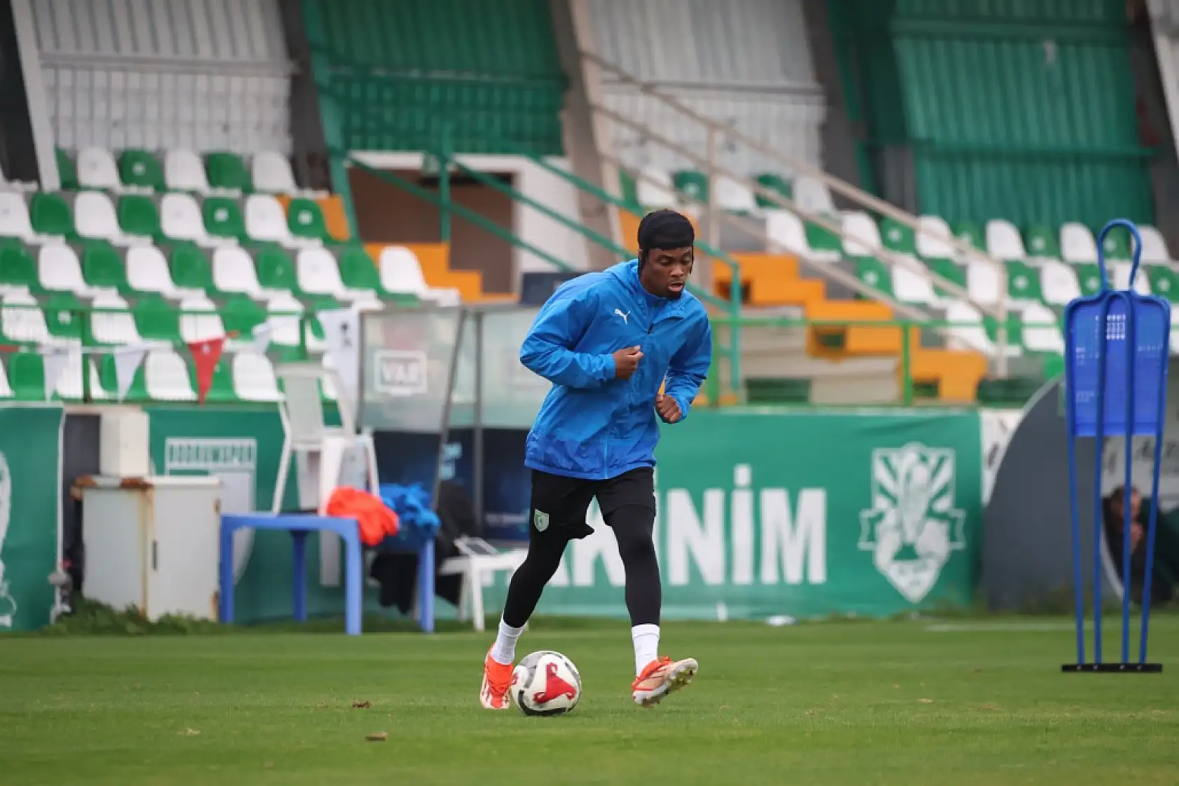 Burhan Eşer: 'Zor bir mücadele olacak ancak biz de iyi oyunculara sahibiz'