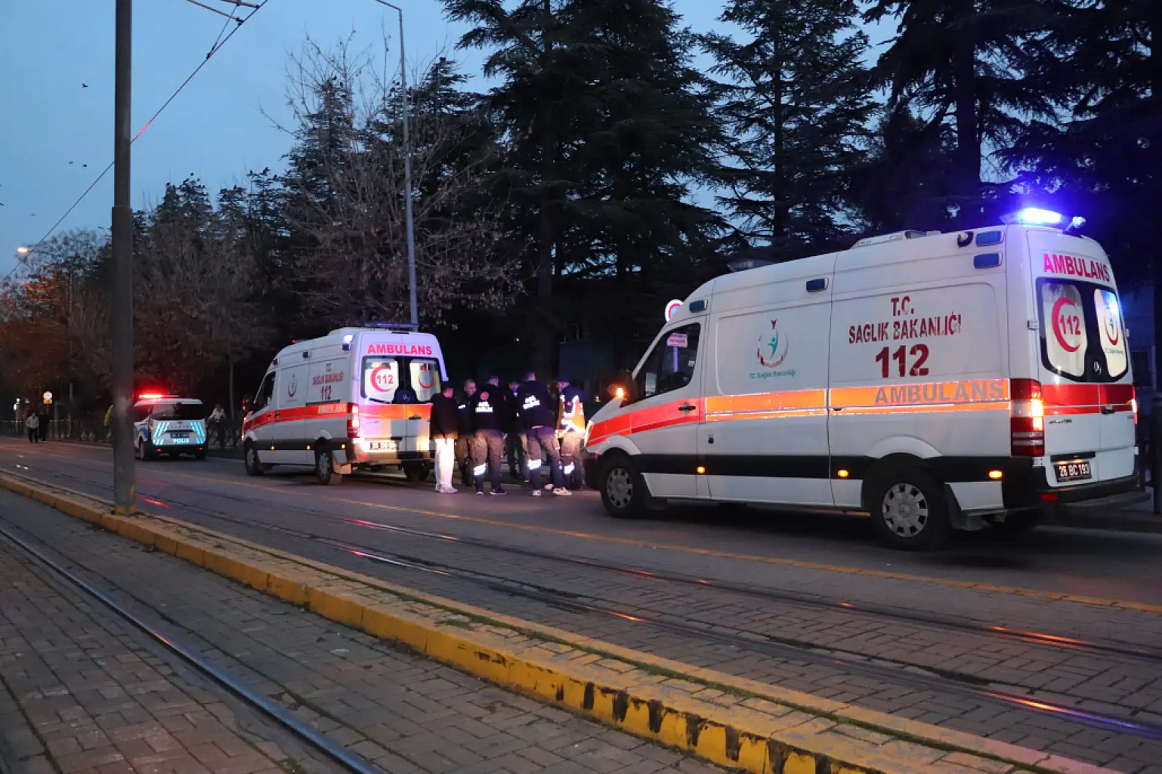 Liselilerin kavgası kanlı bitti: 1 yaralı