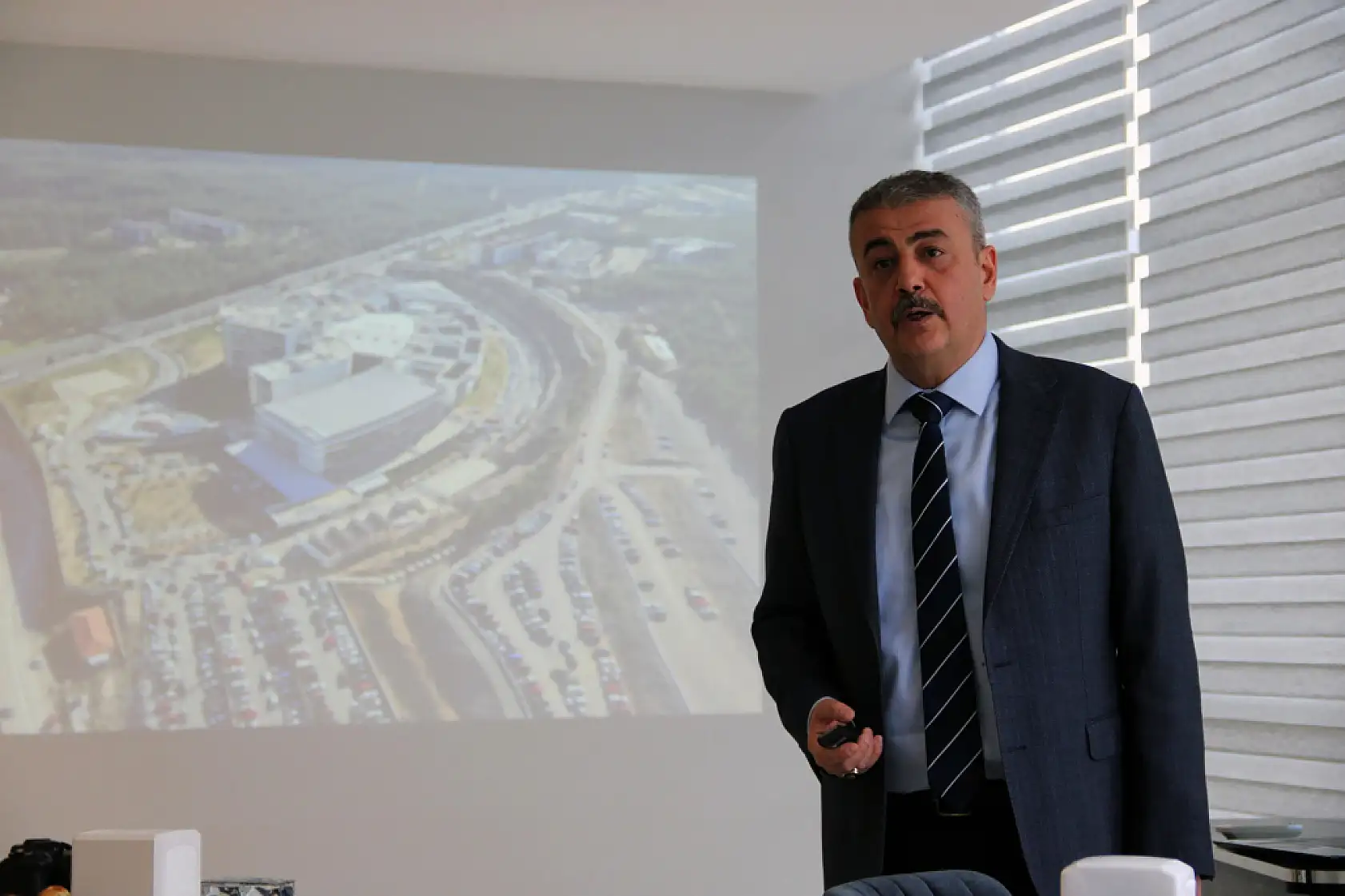 Muğla EAH Başhekimi Prof. Dr. Acar: 'Günlük 6 bin 500 poliklinik hizmeti sunuyoruz'