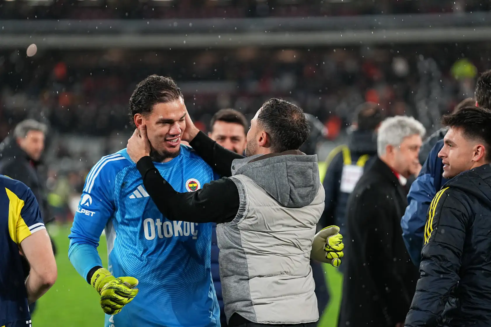 Fenerbahçe, kupayı kaldırdı