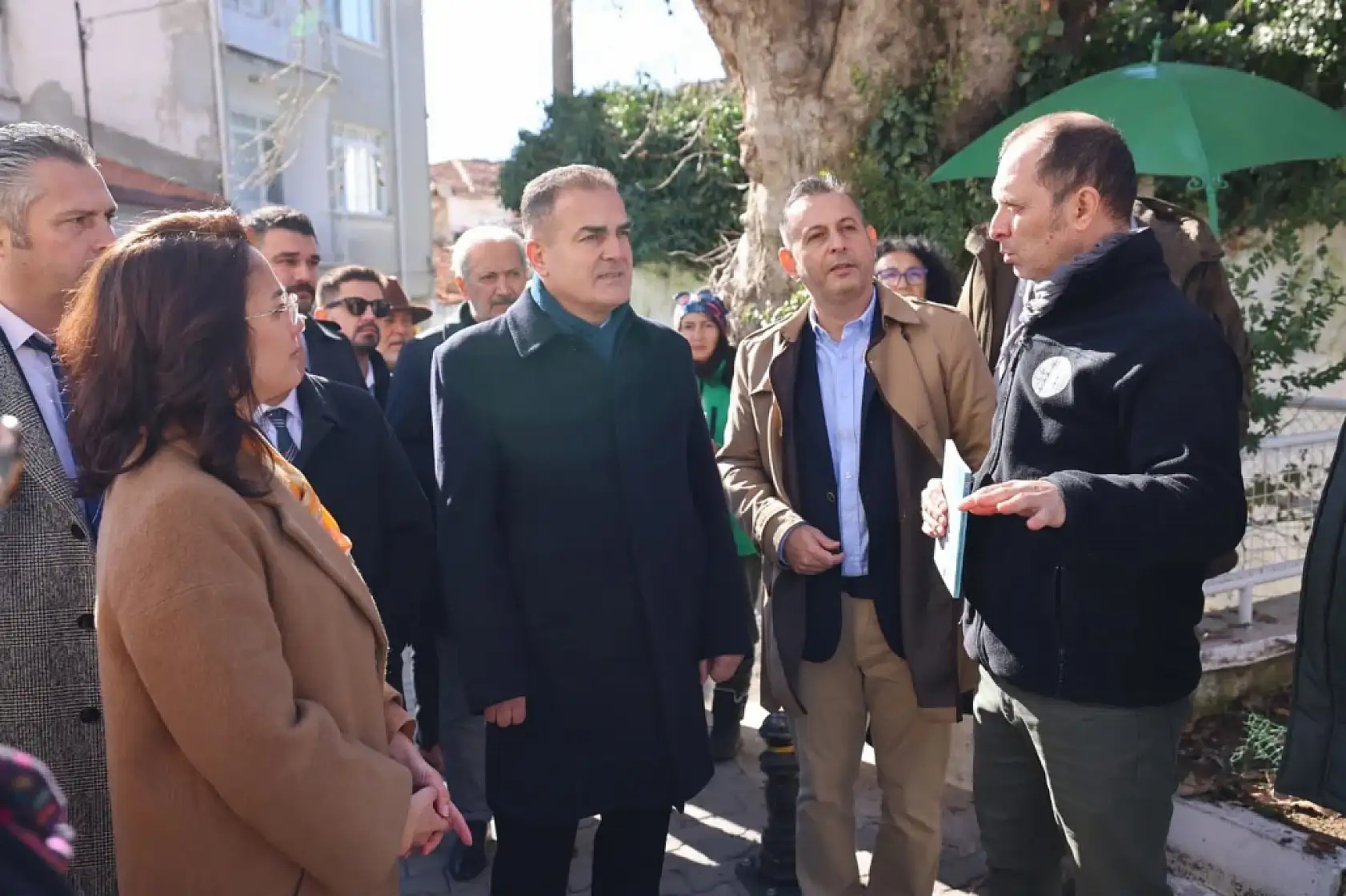 Vali Akbıyık, Saburhane'nin kültürel belleğine yakından baktı