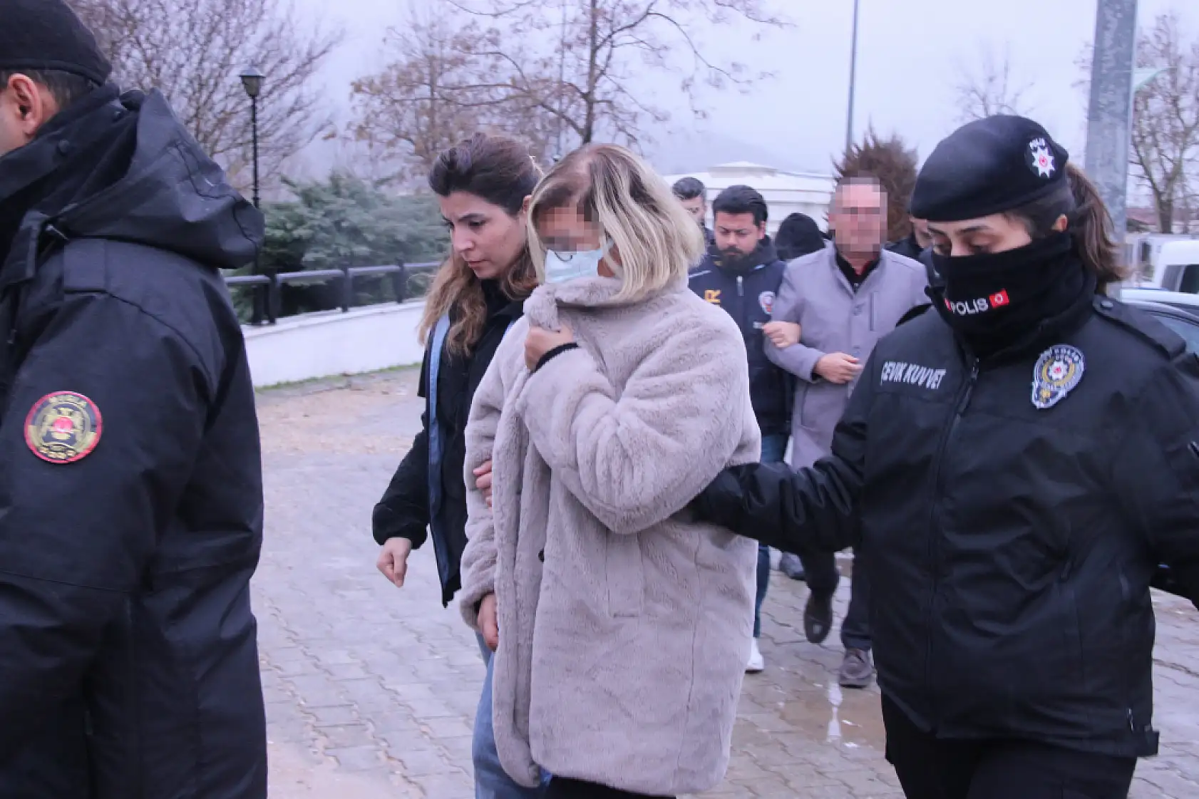 Muğla'da sahte hesap üzerinden 'Devlet Büyüklerine Hakaret' şüphelileri adliyeye sevk edildi